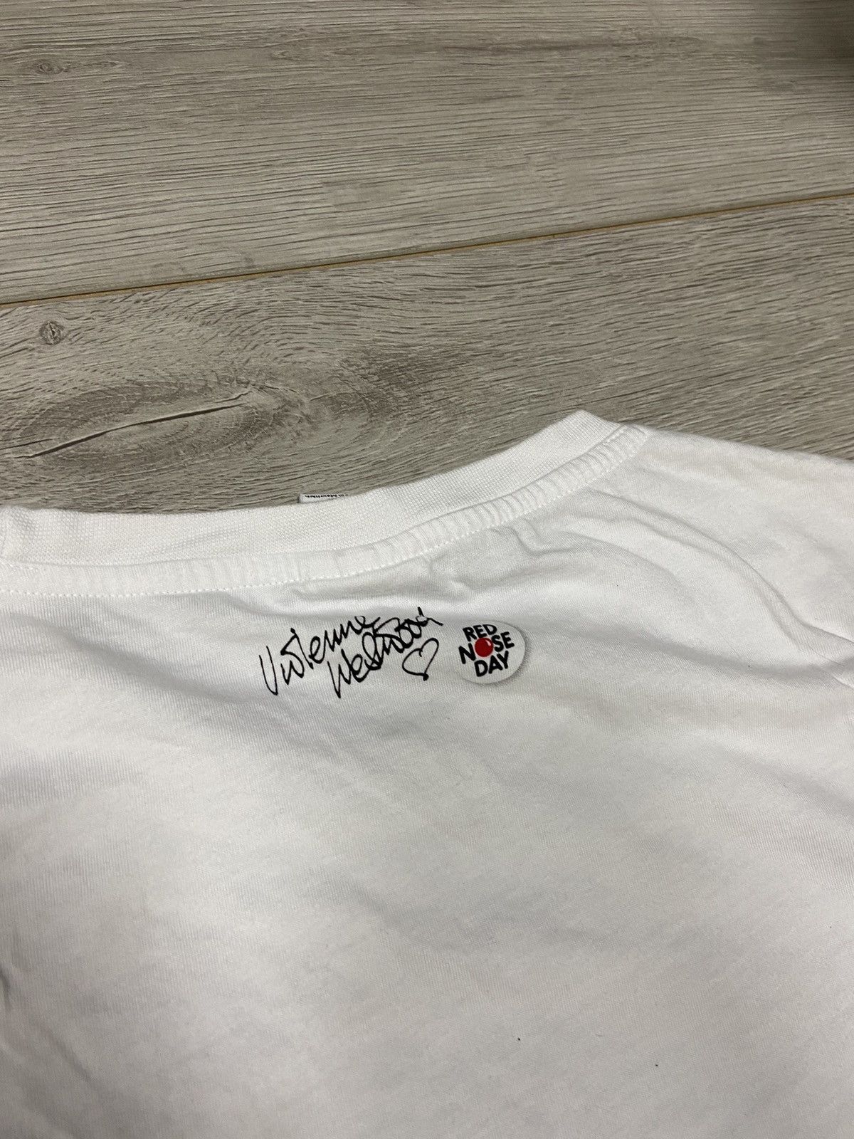 Vivienne Westwood Vivienne Westwood x Comic Relief vintage big print t-shirt Size US L / EU 52-54 / 3 - 7 Thumbnail