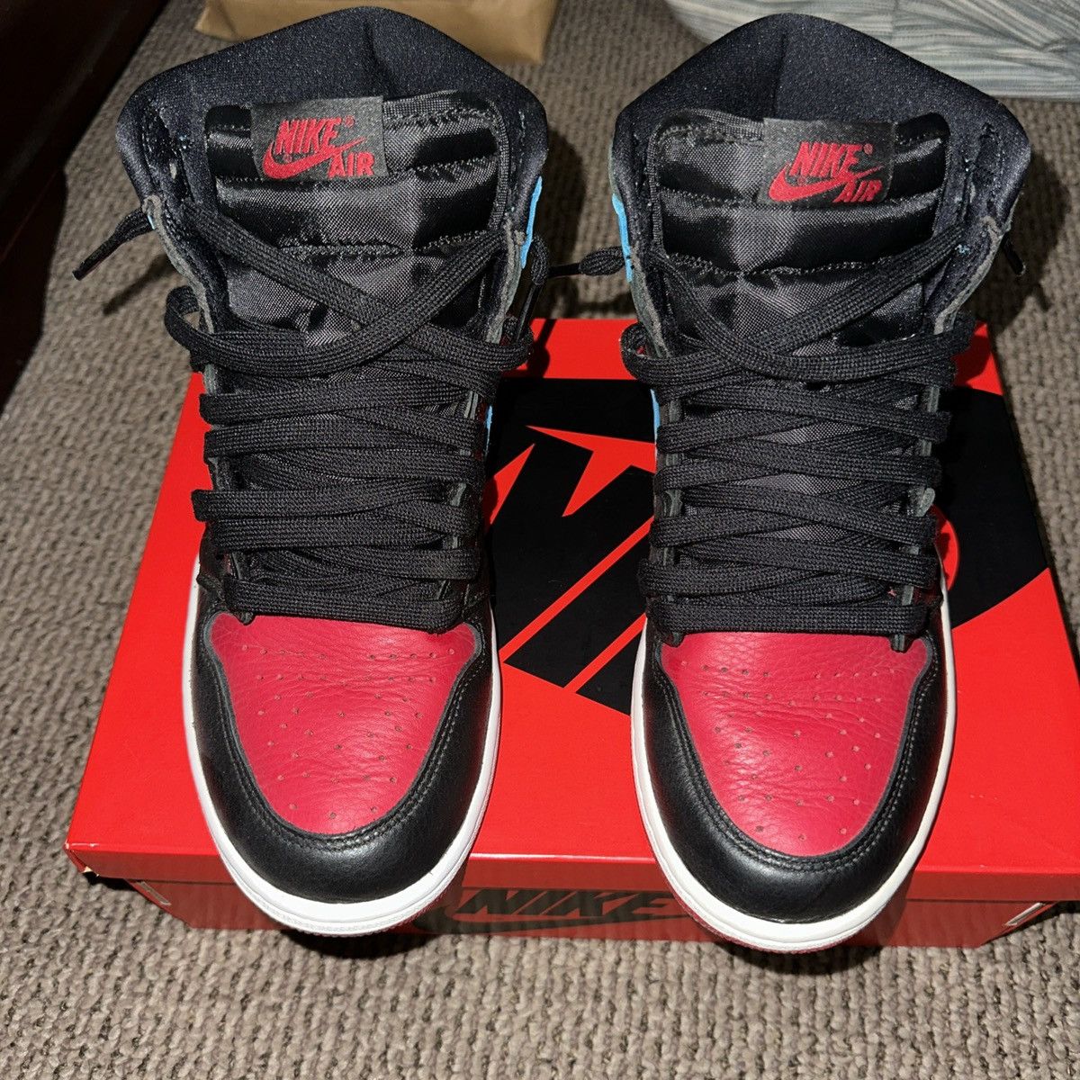 Jordan Brand × Nike Jordan 1 Retro High NC To Chi (Women’s) Size US 8.5 / IT 38.5 - 4 Thumbnail