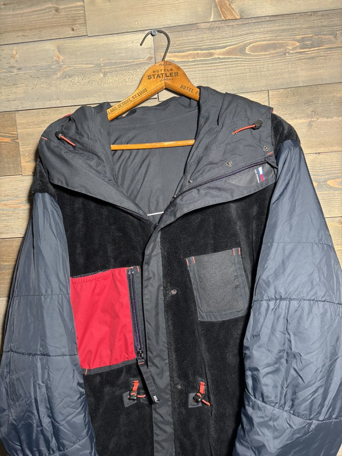 Tommy Hilfiger Tommy Hilfiger Ski Team Jacket — VTG Outdoor Tech-wear S Size US L / EU 52-54 / 3 - 21 Thumbnail