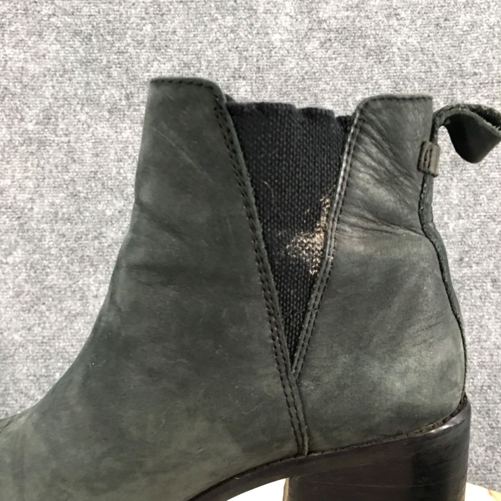 Toms TOMS Esme Boots Womens 8.5 Black Leather Chelsea Ankle Bootie Comfort Cushioned Flat Heel Mid-Block Str Bootie - Casual Shoes Womens Size US 9 / IT 39 - 4 Thumbnail