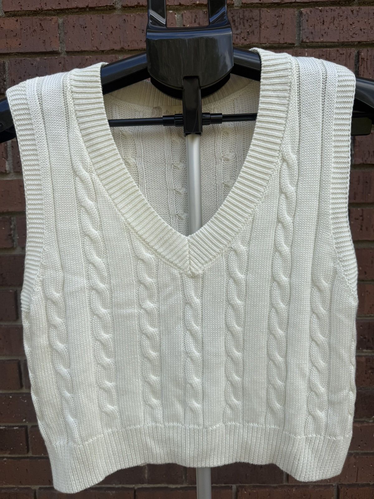 Other Altar’d State Sleeveless Cable Knit Sweater Vest Top Cream Size XS / US 0-2 / IT 36-38 - 2 Thumbnail