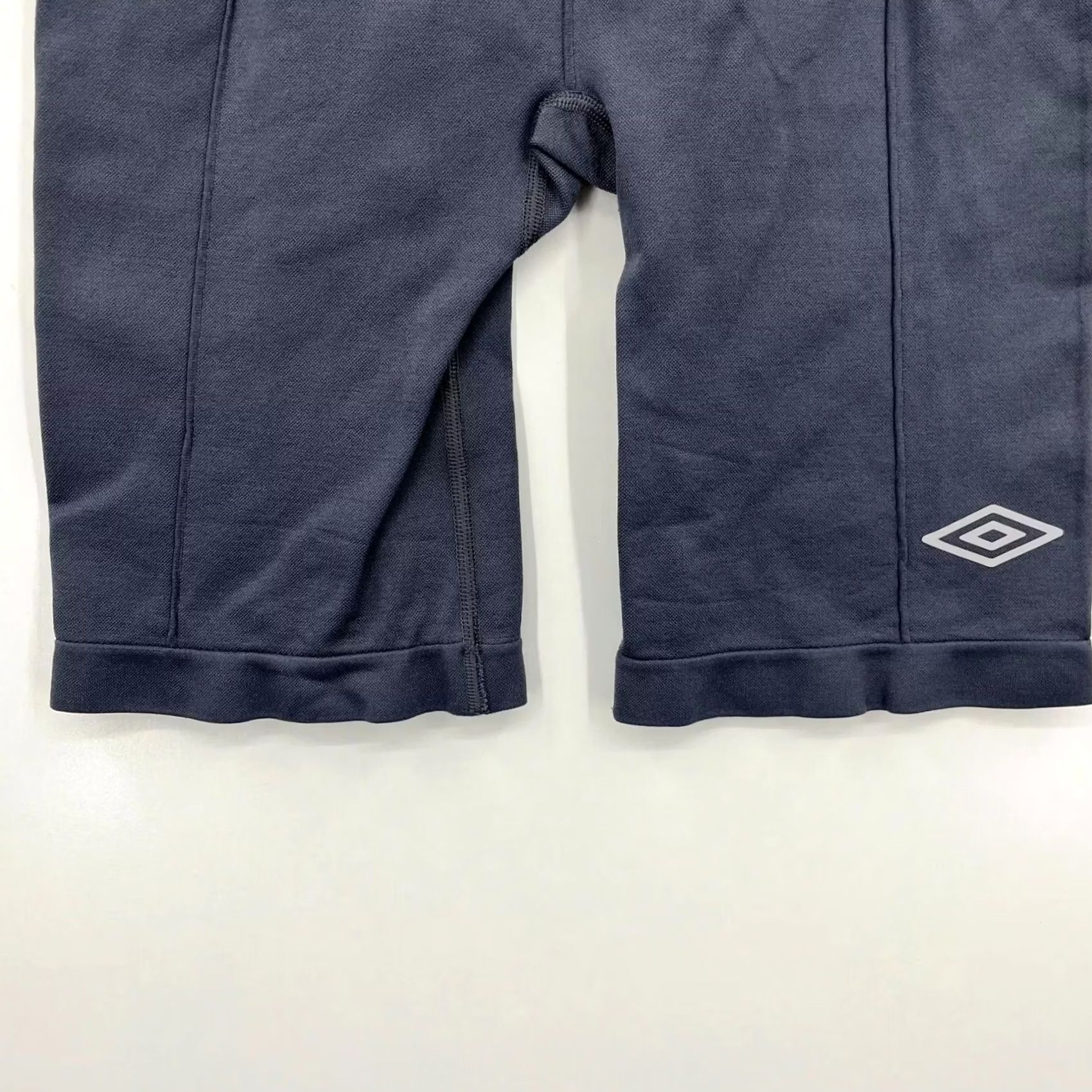 Umbro Umbro Woman Gray Biker Shorts M Solid High Rise Stretch Active Gym Shirt? Size 32" / US 10 / IT 46 - 3 Thumbnail