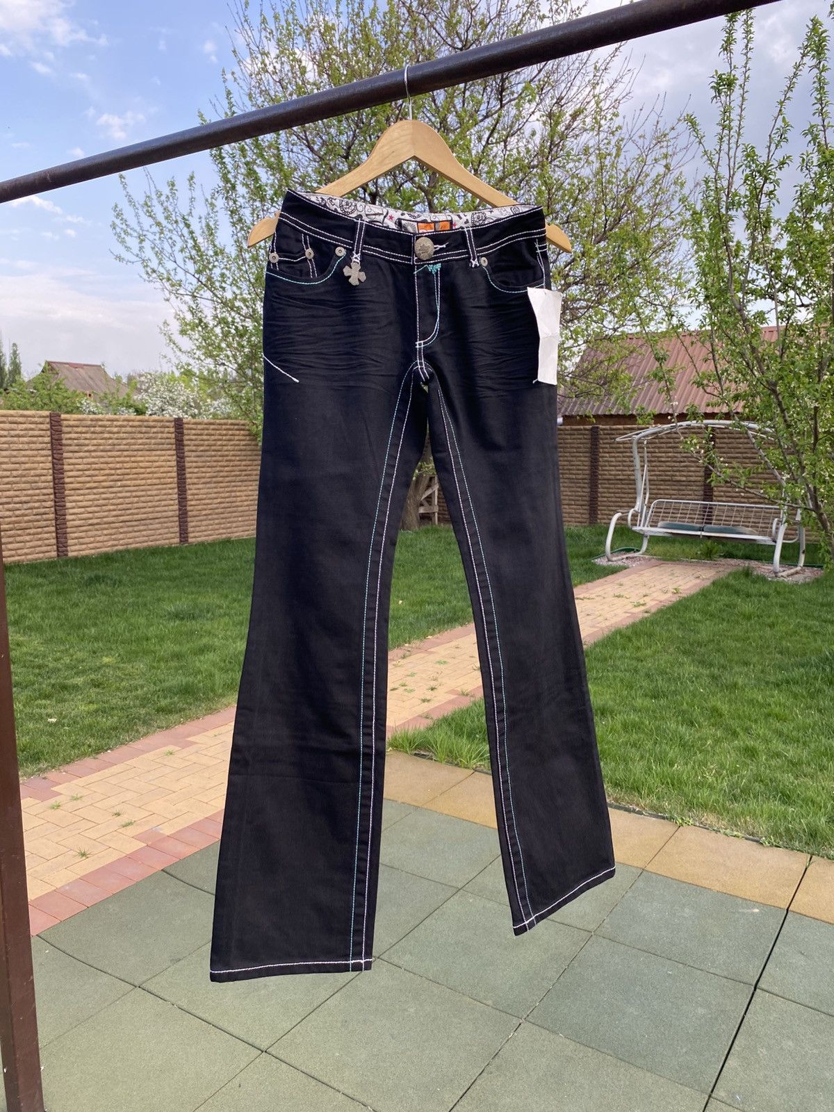Akademiks × Vintage Y2K Akademiks Sample Jeans Rhinestones Skull Print (2007) Size 27" / US 4 / IT 40 - 2 Thumbnail