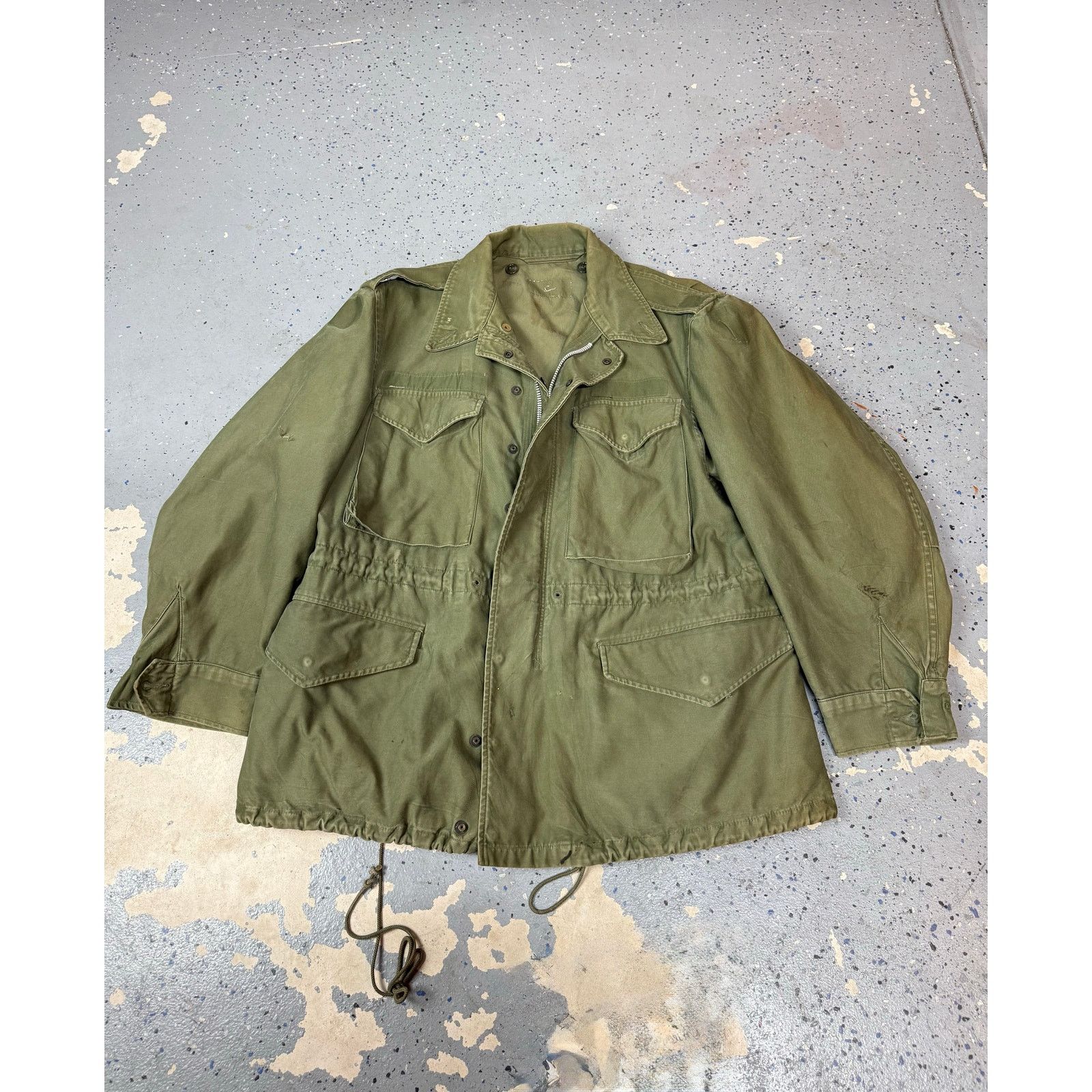 & Other Stories Vietnam-era U.S. Army M-65 field jacket, 1965-1967 Size US L / EU 52-54 / 3 - 4 Thumbnail