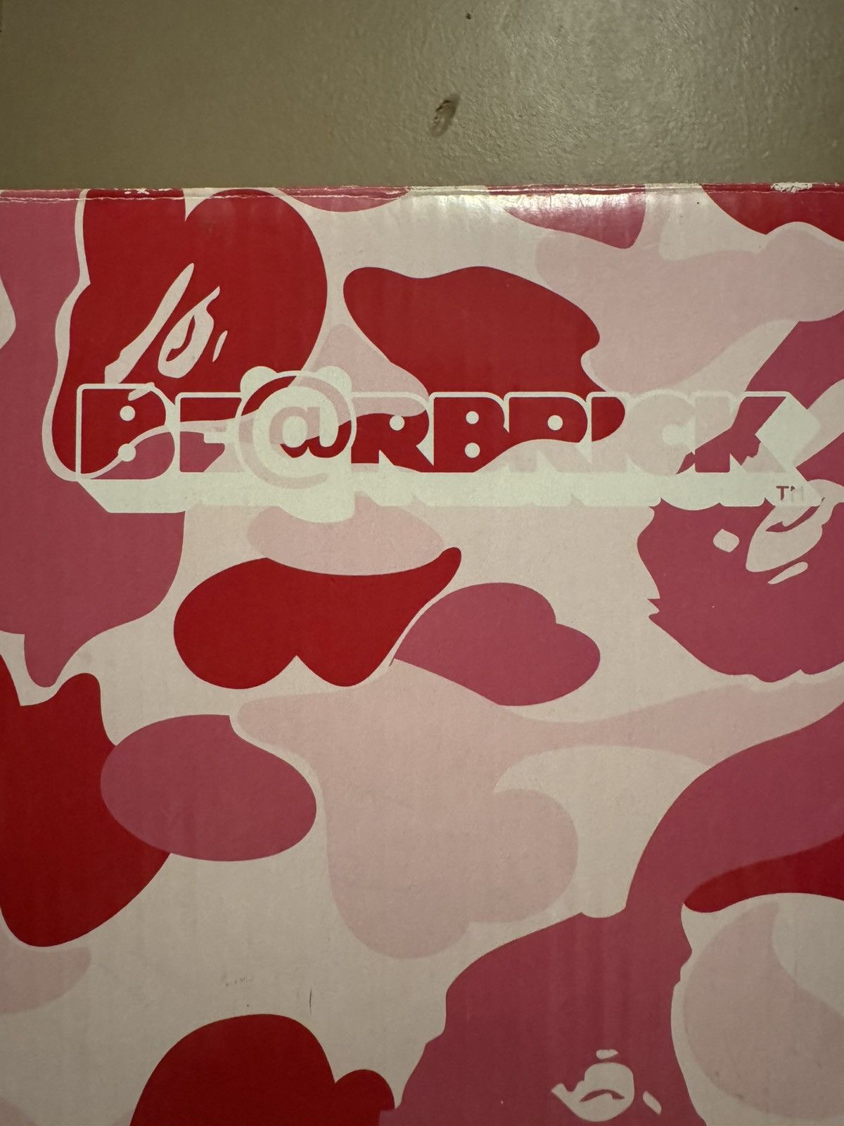 Bape × Medicom Toy Bape x Bearbrick x Medicom Pink shark camo 1000% Size ONE SIZE - 13 Thumbnail
