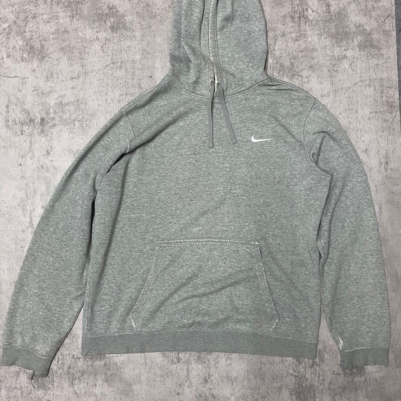 Nike Grey Nike hoodie with a distressed look Size US L / EU 52-54 / 3 - 1 Thumbnail