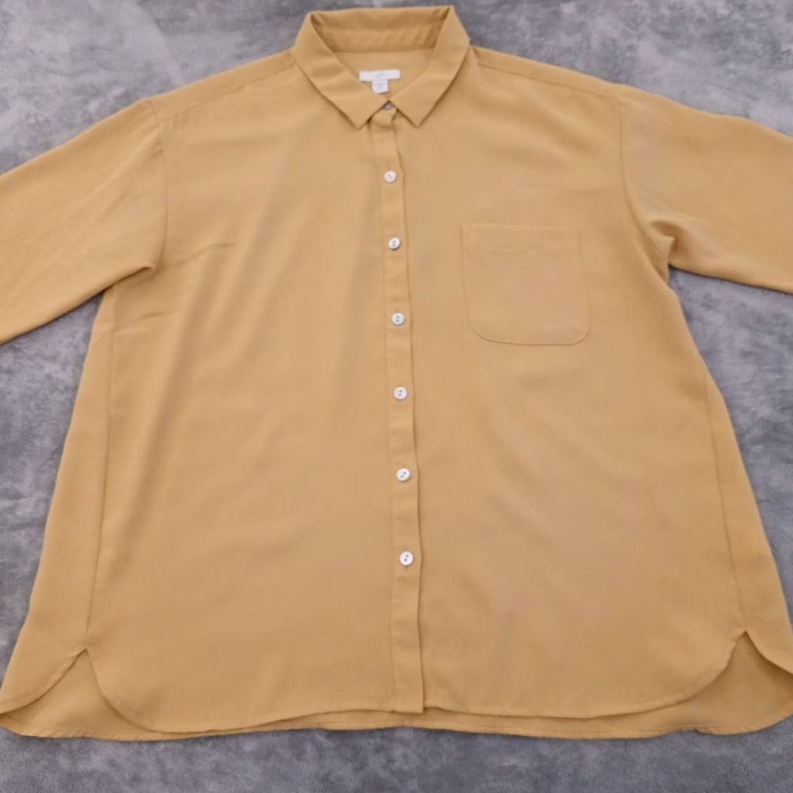 J. Jill J.Jill Shirt Womens PM Petite Yellow Long Sleeve Button Up Polyester Size M / US 6-8 / IT 42-44 - 4 Thumbnail