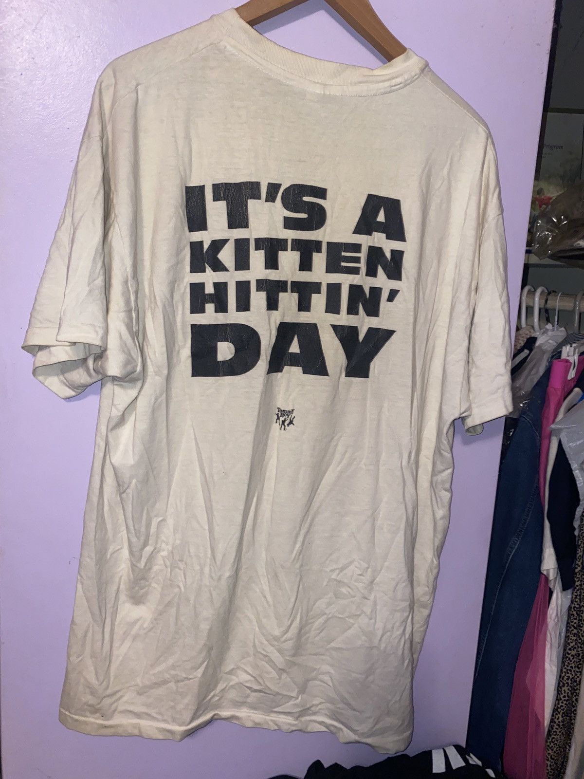 Band Tees a vintage Naughty by Nature It's A Kitten Hittin' Day Tshirt Size US XL / EU 56 / 4 - 3 Thumbnail