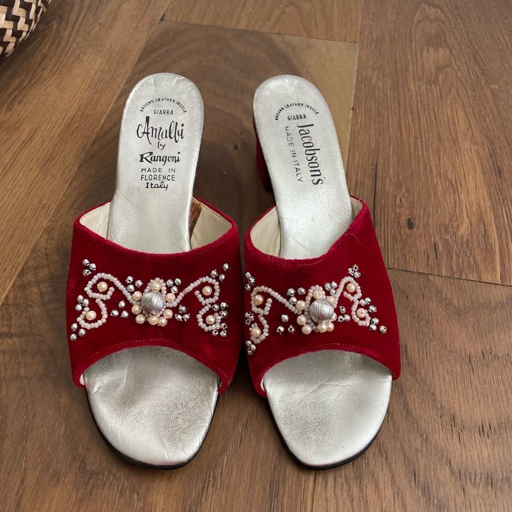 Other 70s Amalfi by Rangoni Red Velvet Open Toe Mules Block Heel 7 Size US 7.5 / IT 37.5 - 2 Thumbnail