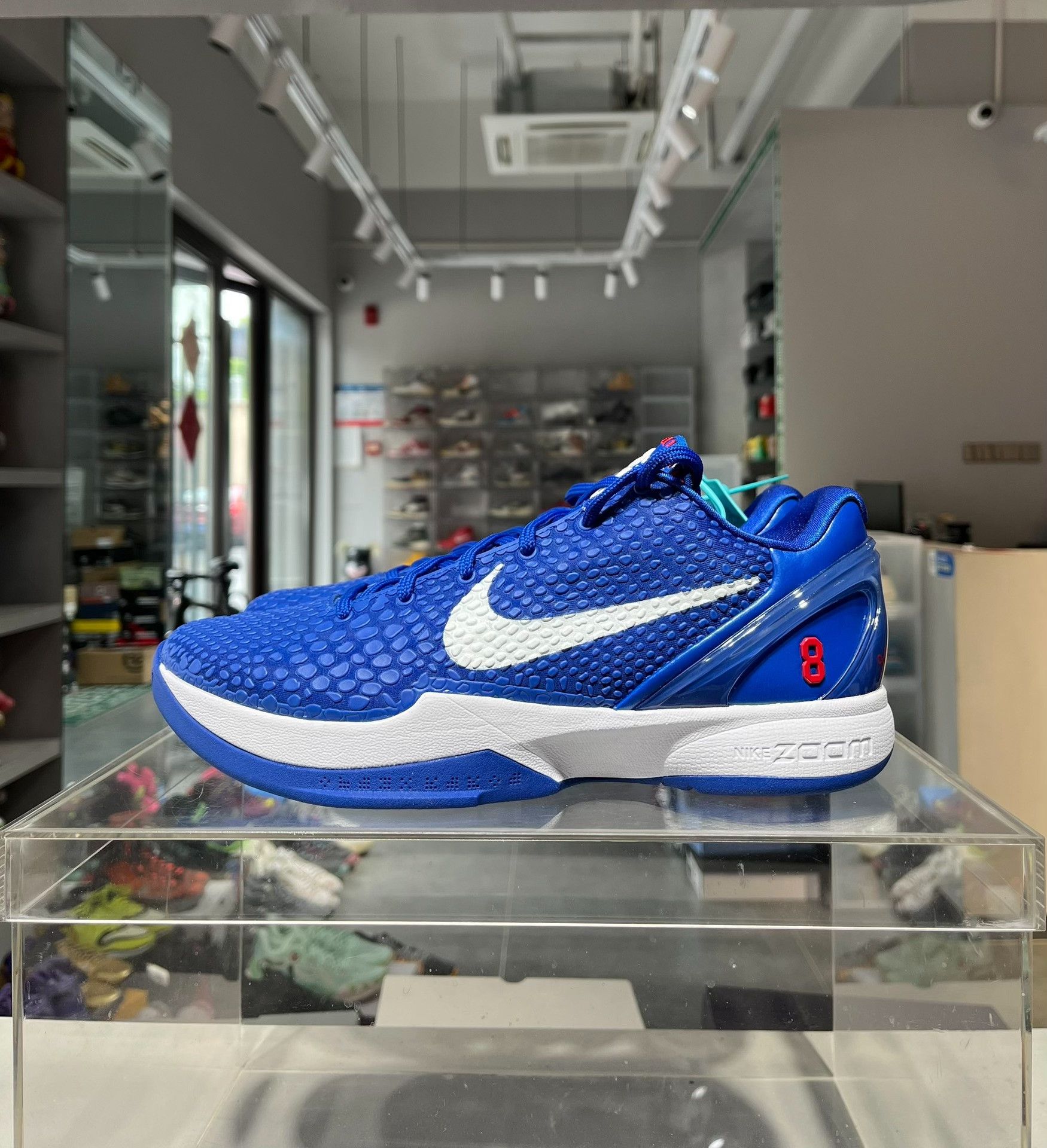 Nike Nike Lowtop Sneakers 11 Men Size US 11 / EU 44 - 1 Thumbnail