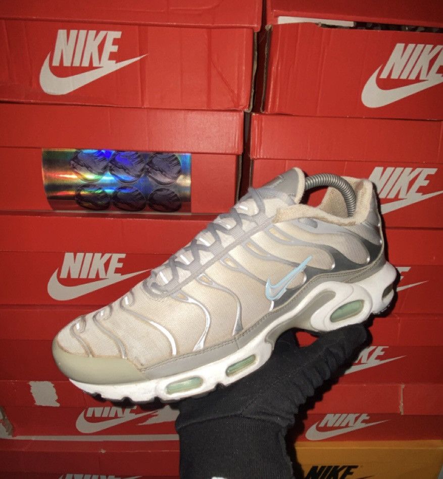 Nike Nike Tn Air Max Plus 2020 Gray Sky Size US 8.5 / EU 41-42 - 1 Thumbnail