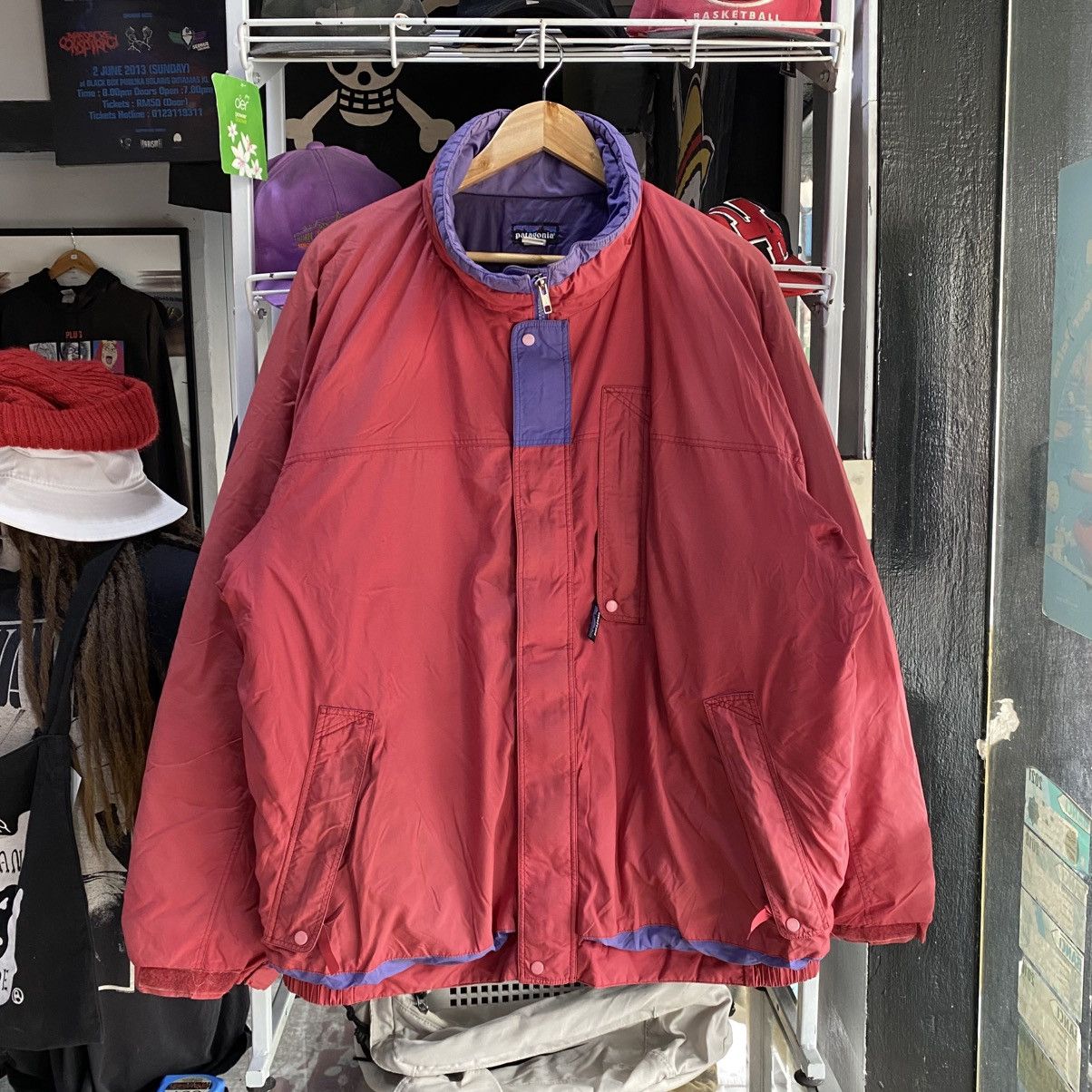 Patagonia VINTAGE PATAGONIA Red Men’s Jacket size XXL Size US XXL / EU 58 / 5 - 1 Thumbnail
