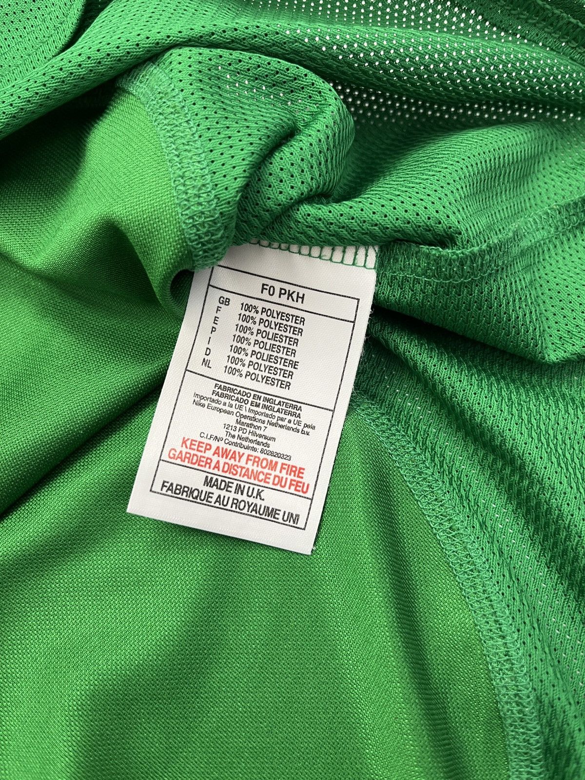 Nike Tirol Innsbruck 2001/02 Nike Vintage Soccer Jersey Rare Size US M / EU 48-50 / 2 - 11 Thumbnail