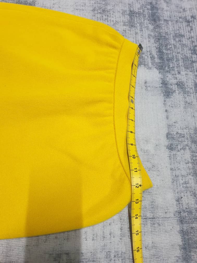 Yves Saint Laurent Yves Saint Laurent yellow Colour Luxury Skirt Size 28" / US 6 / IT 42 - 4 Thumbnail