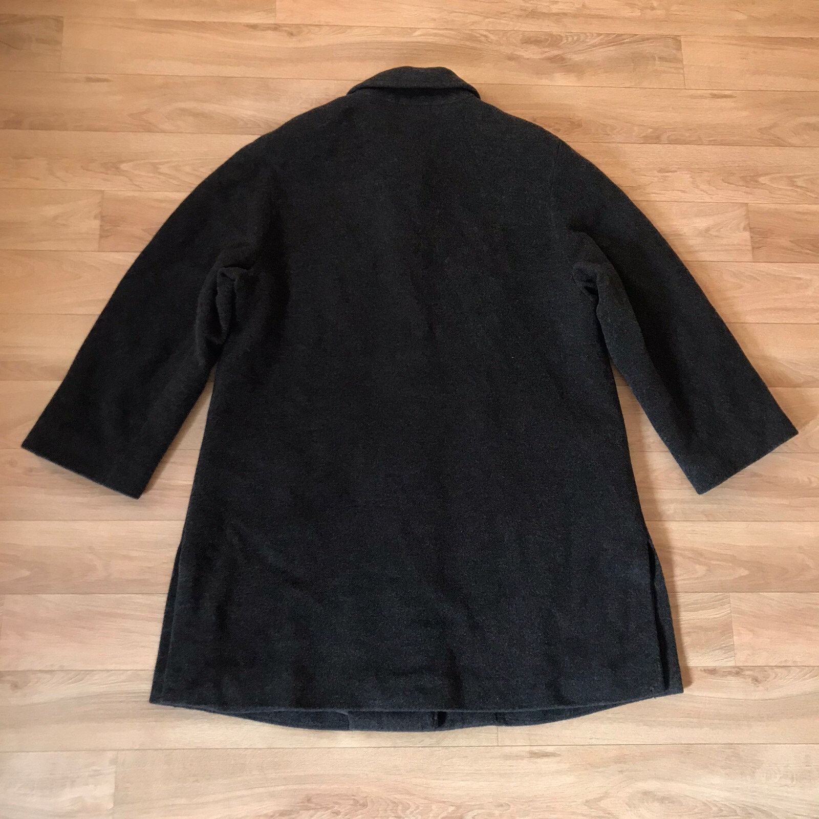 Burberry Vintage Burberry TRENCH coat Virgin wool overcoat Size M / US 6-8 / IT 42-44 - 4 Thumbnail