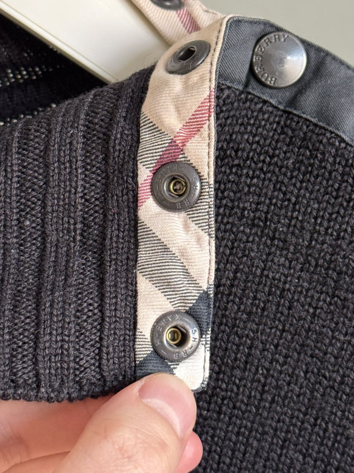 Burberry Burberry wool cardigan Size M / US 6-8 / IT 42-44 - 12 Thumbnail