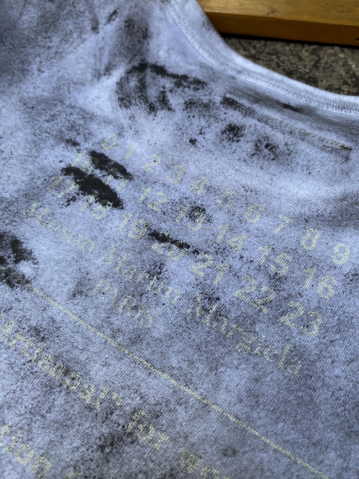 Maison Margiela Maison Margiela MM6 Trompe l’oeil Painted 1 of 1 T-shirt Size US S / EU 44-46 / 1 - 5 Thumbnail