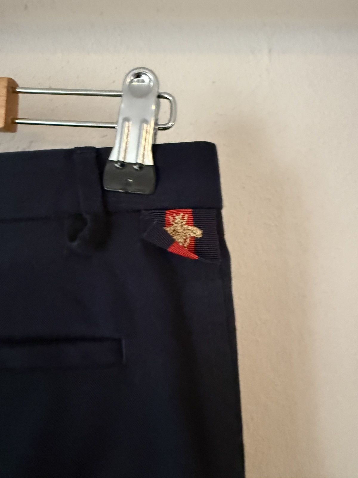 Gucci Navy Cotton-Stretch Trousers with Bee Patch Size US 30 / EU 46 - 9 Thumbnail