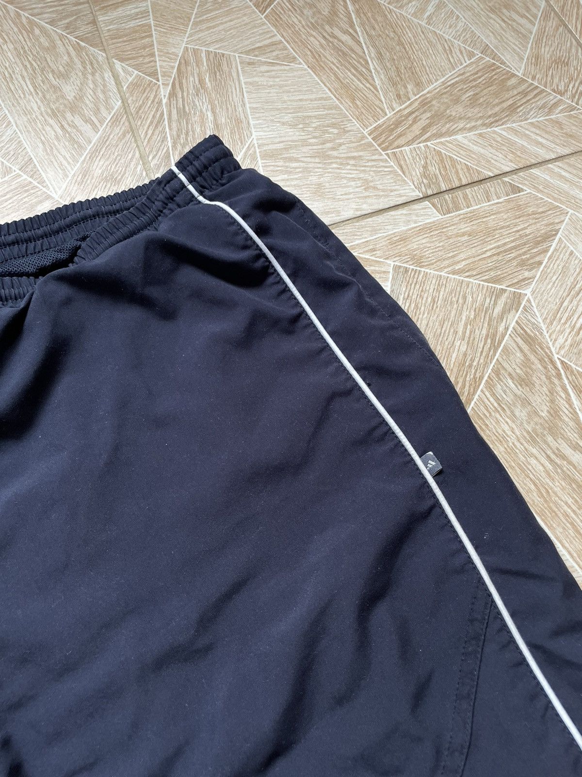 Adidas × Vintage Japanese Y2K Vintage Retro Adidas Pants Big Logo 2002 Baggy Size US 34 / EU 50 - 6 Thumbnail