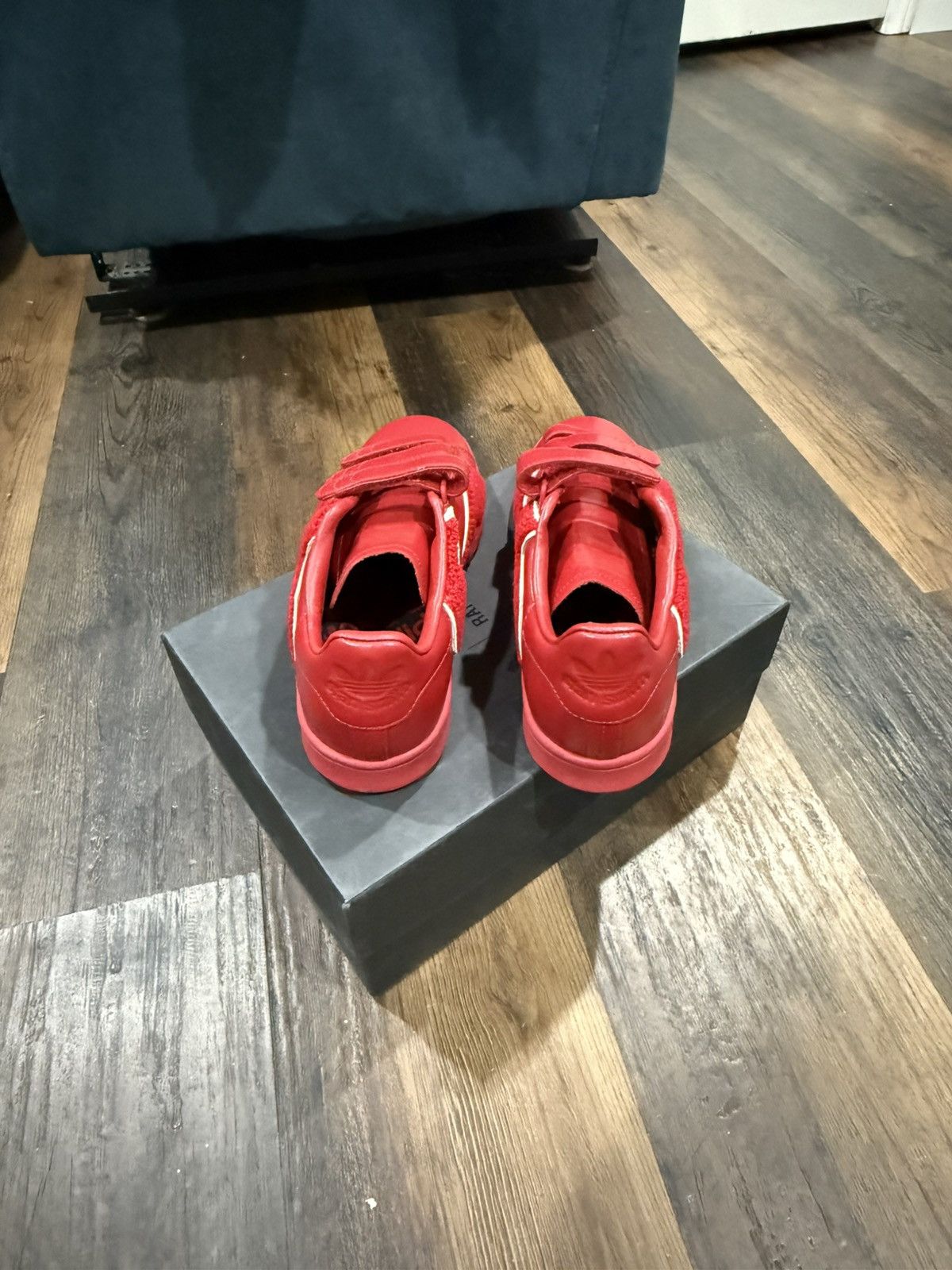 Adidas × Raf Simons Raf Simons x Stan Smith Comfort Badge ‘Power Red’ Size US 9 / EU 42 - 3 Thumbnail