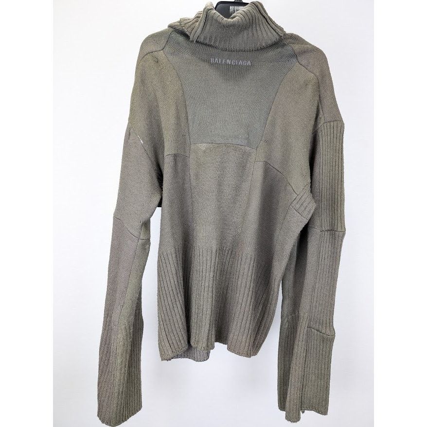 Balenciaga o1rshd1 Wool Uncycled Socks Jumper Knitwear in Khaki Size US S / EU 44-46 / 1 - 10 Thumbnail