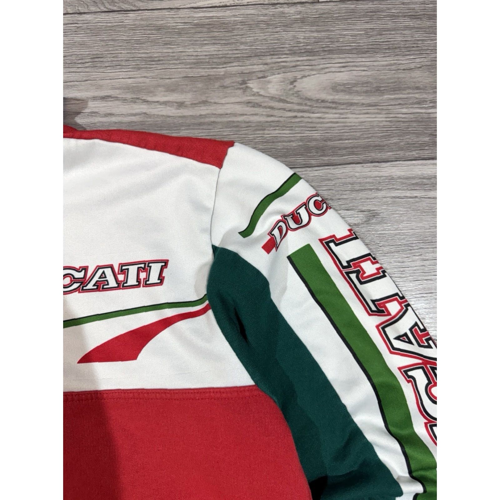 Vintage VINTAGE 90s Ducati Racing Sweatshirt Pullover 1/2 Zip Red White Green Sz M Mens Size US M / EU 48-50 / 2 - 5 Thumbnail