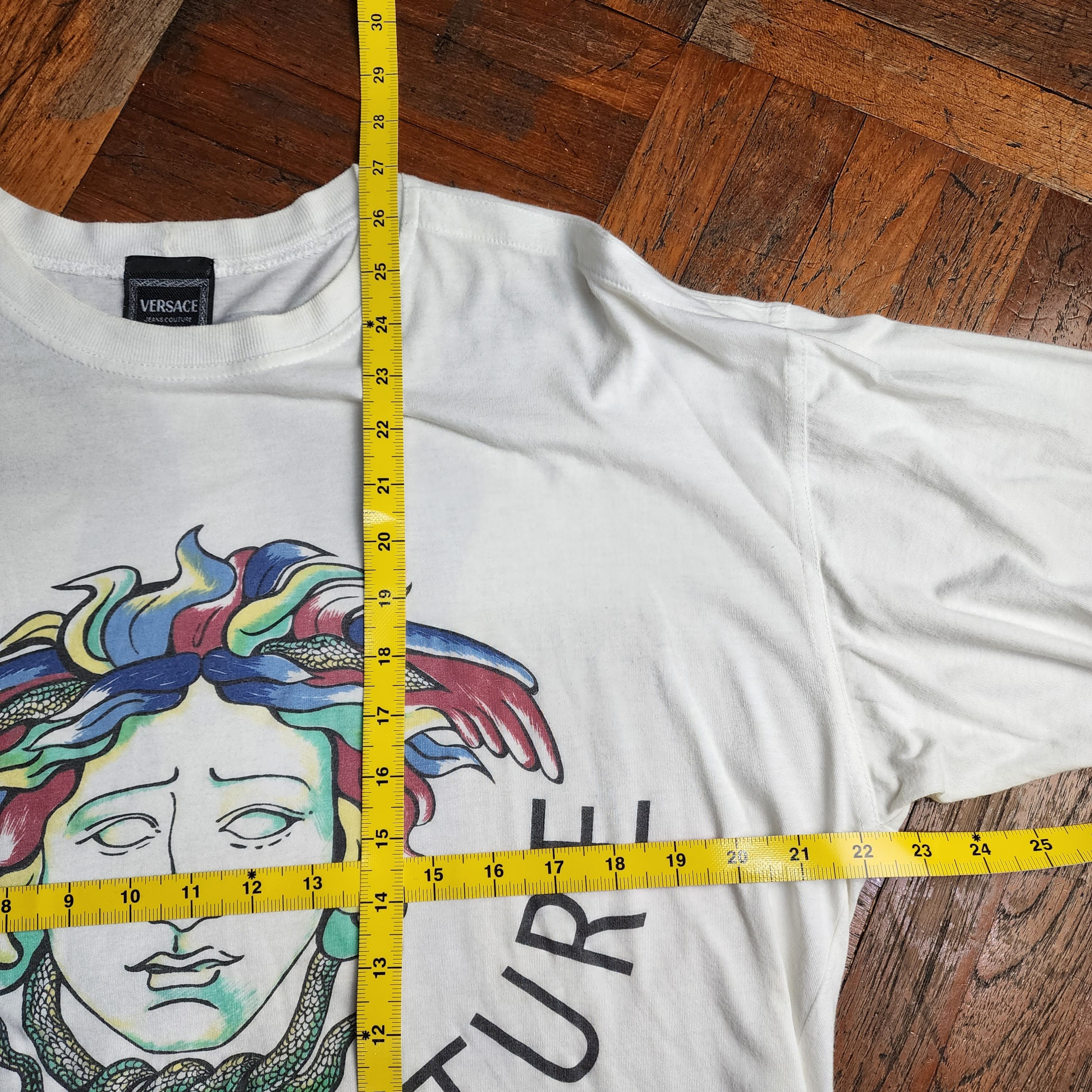 Store 90s Versace Jeans Couture Medusa Head Shirt