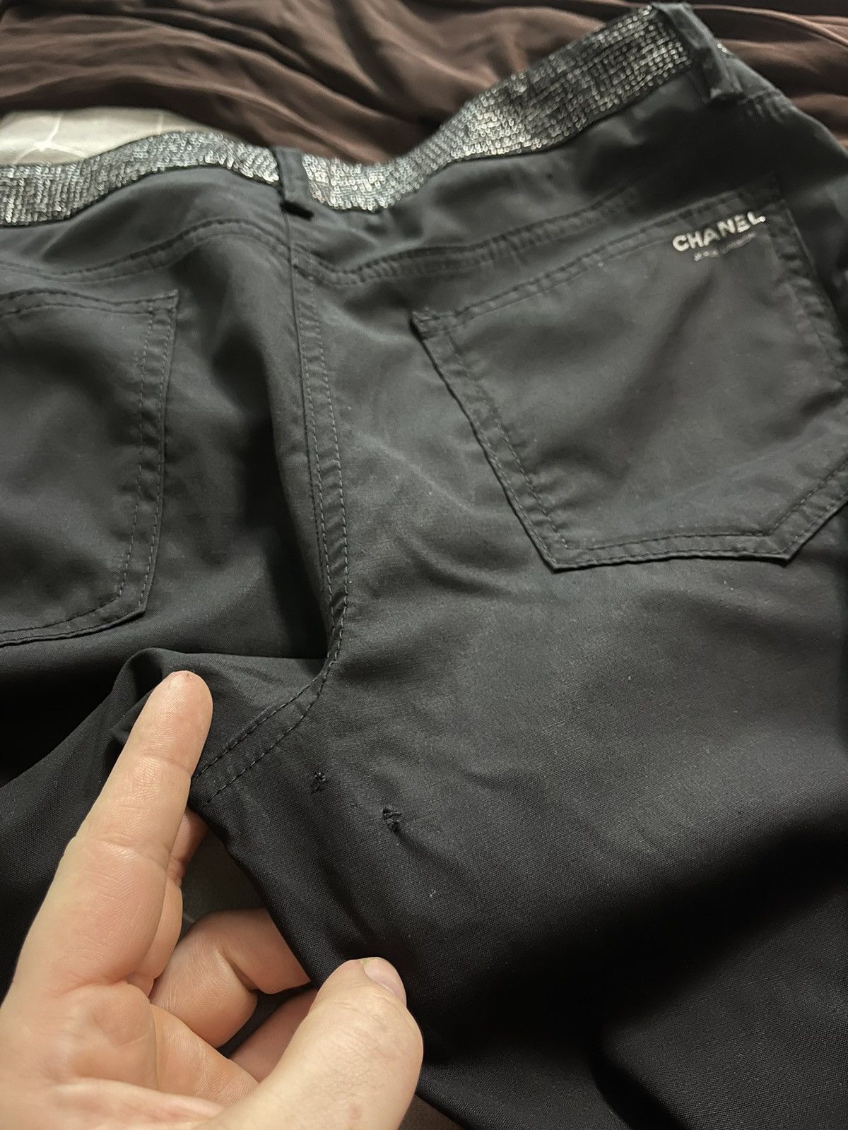 Chanel Chanel 31 Rue Cambon Logo Wool Pants w/ Lion Head Button Size 26" / US 2 / IT 38 - 20 Thumbnail