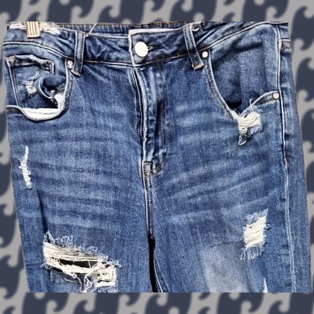 Vintage RISEN Jeans Distressed Mid-Rise Raw Hem Skinny Y2K Women’s Size 7/28 Denim Blue Distressed Regular Rise 28W 26L Jeans Women Size 28" / US 6 / IT 42 - 1 Thumbnail