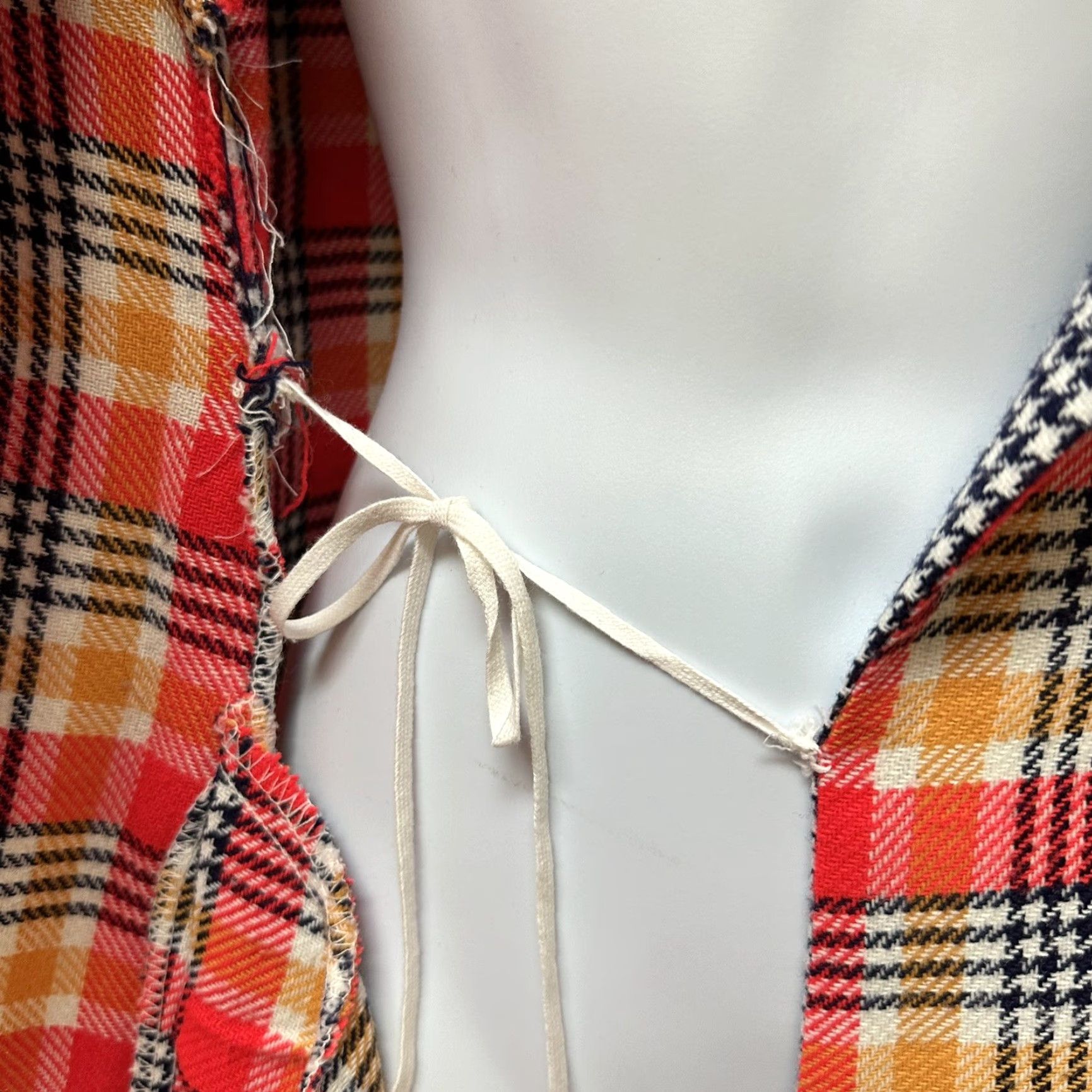 Sears VINTAGE Sears Loungees Retro Herringbone Dagger Collar Wrap House Coat Robe M/L Size ONE SIZE - 3 Thumbnail