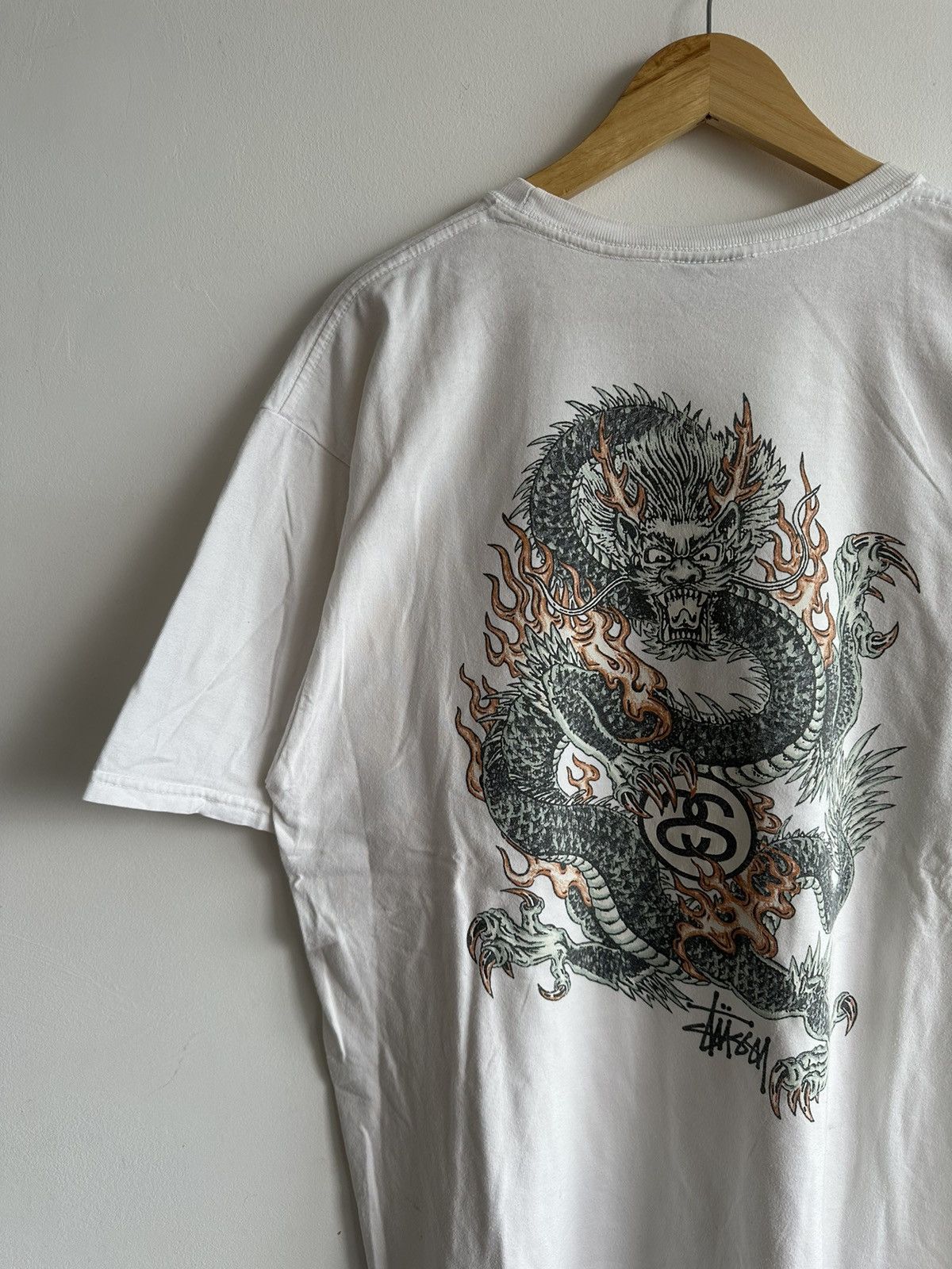 Stussy Vintage Rare Stussy Dragon Big Graphic Streetwear tshirt Size US L / EU 52-54 / 3 - 3 Thumbnail