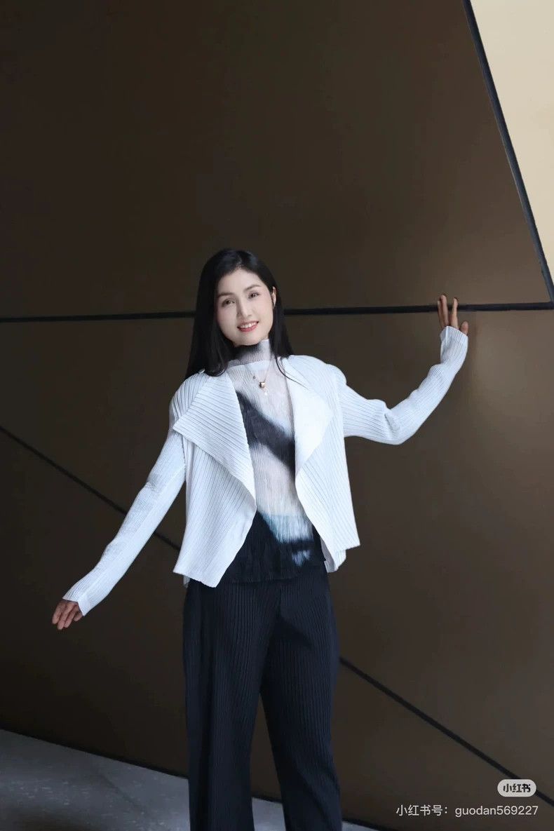 Issey Miyake Issey Miyake size:2 Main line series twill white coat Size S / US 4 / IT 40 - 8 Thumbnail