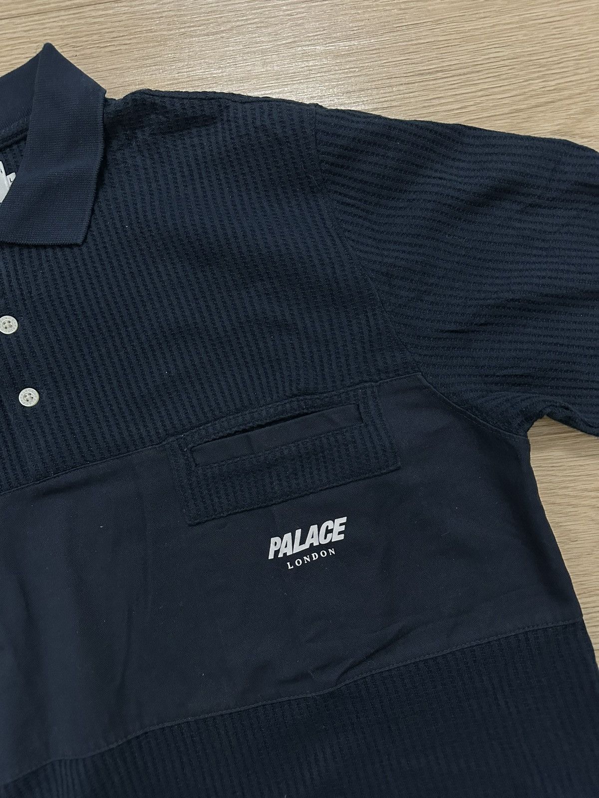 Palace Rare And Beautiful Palace Waffle On Polo Shirt Size US L / EU 52-54 / 3 - 6 Thumbnail
