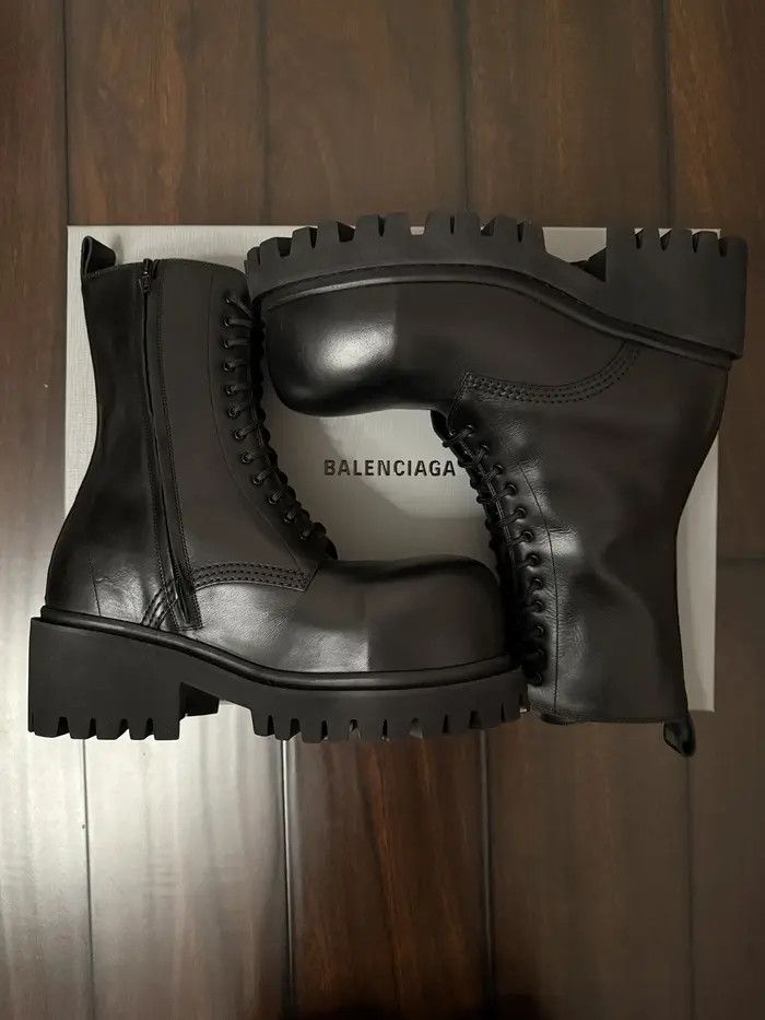 Balenciaga Balenciaga Stomper Boots Size US 10 / EU 43 - 1 Thumbnail