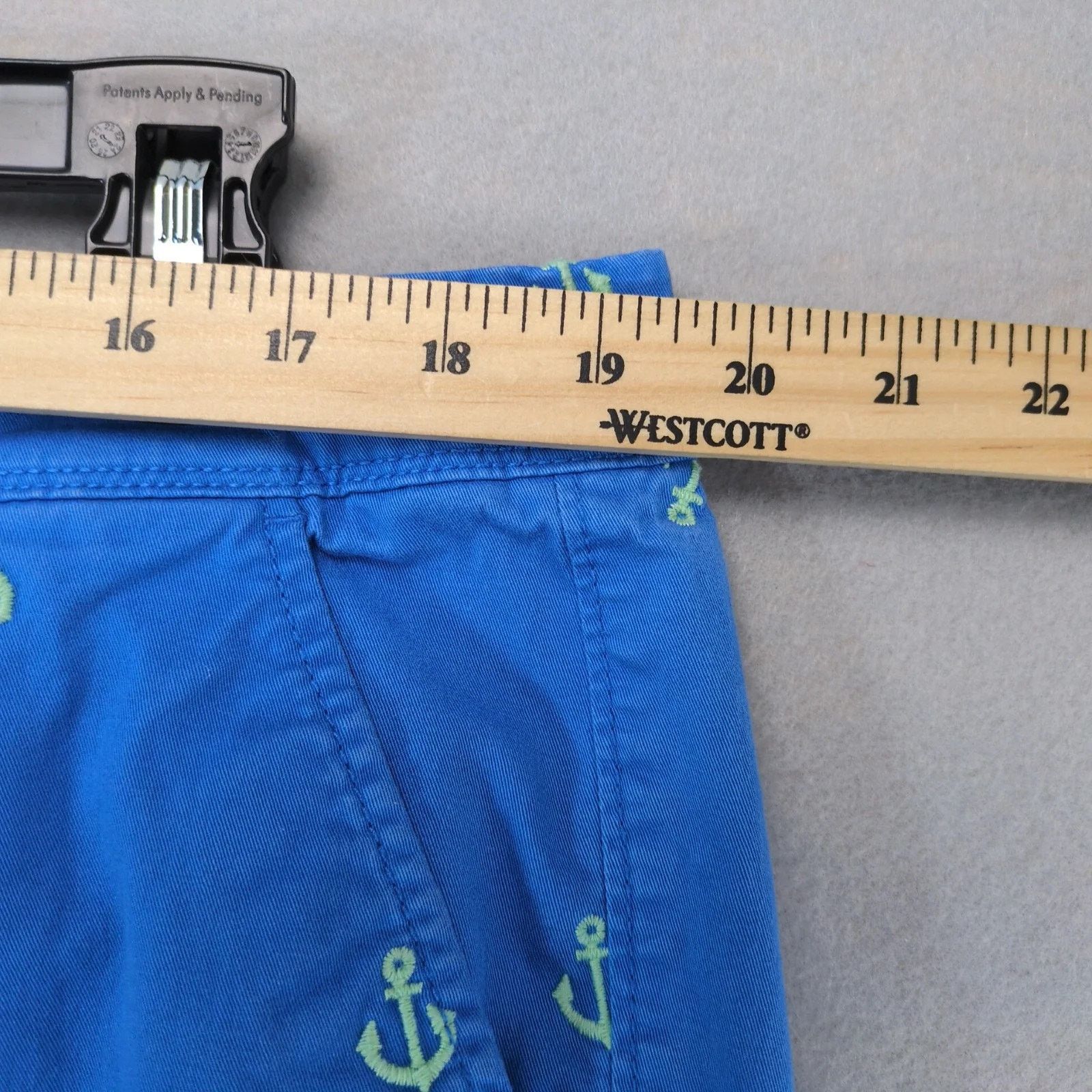 Old Navy Old Navy Embroidered Anchor Crop Pants Women's 16 39x26" Size 38" / US 16 / IT 52 - 4 Thumbnail