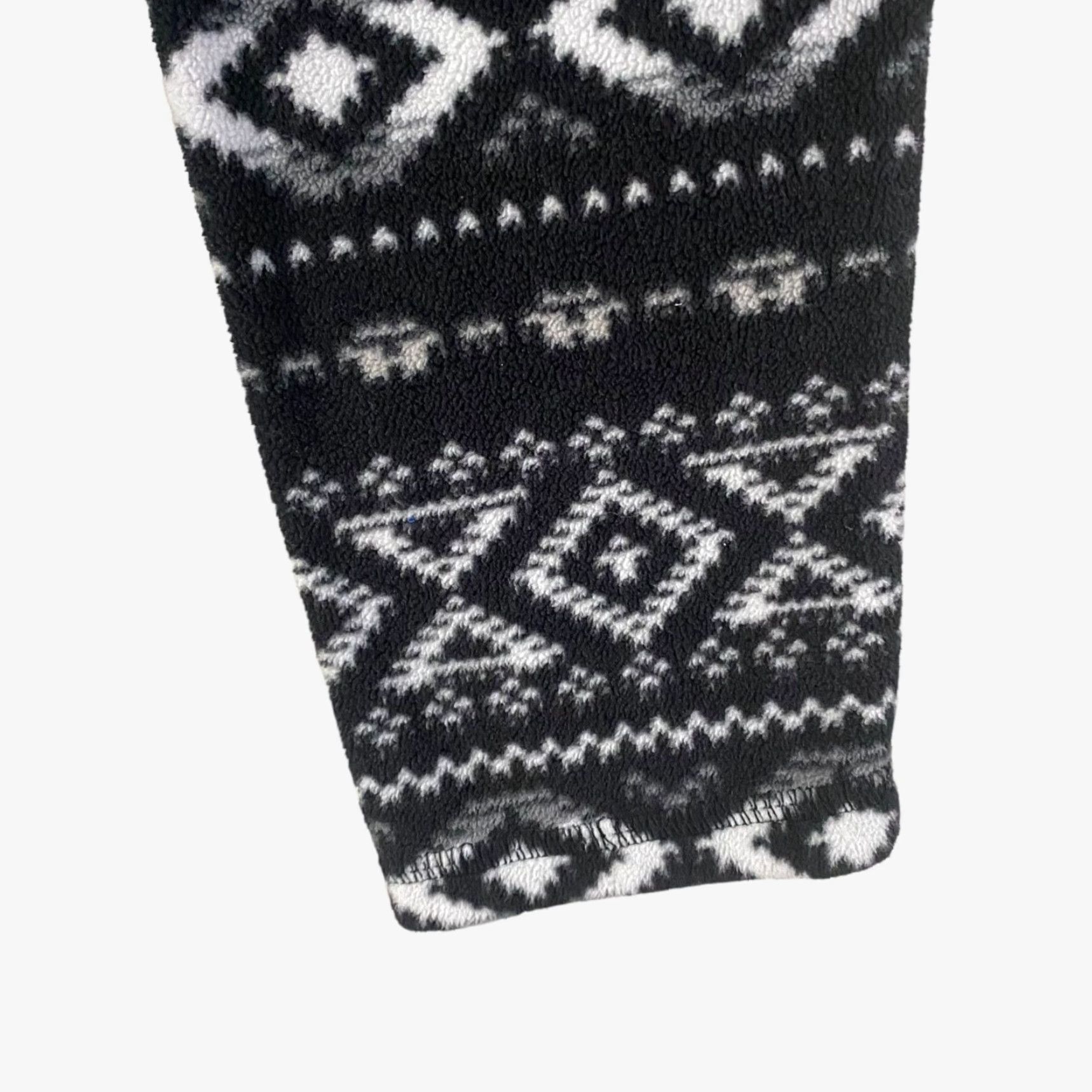 Eddie Bauer Eddie Bauer Sweater Women S Black Quest Fleece 1/4 Zip Mock Neck Aztec Pullover Outdoor Womens Size S / US 4 / IT 40 - 7 Thumbnail