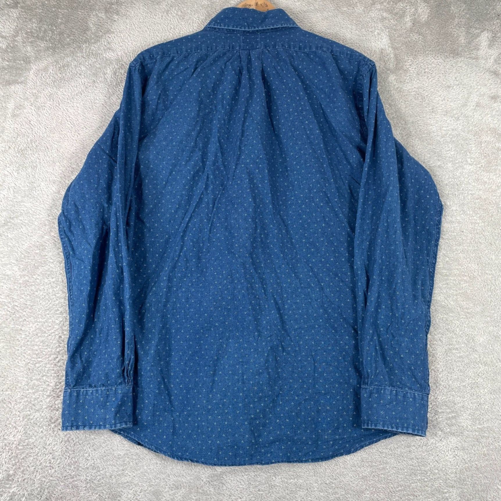 Brooks Brothers Brooks Brothers Milano Button Down Shirt Mens L Blue Denim Casual Slim Wool? (Note: The material is Cotton. Re-evaluate) Size US L / EU 52-54 / 3 - 3 Thumbnail
