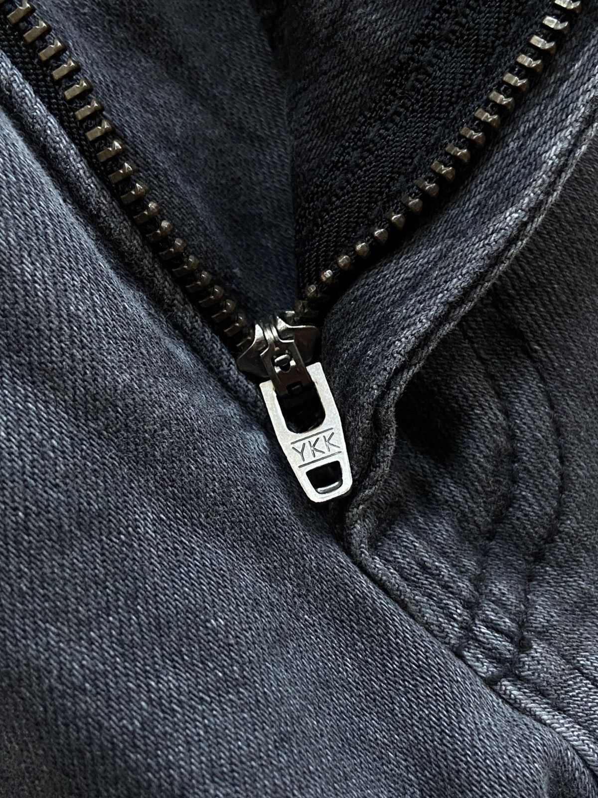 GU × Undercover SS24 GUxUNDERCOVER - Destressed Slim Fit Strech Jeans Pants Size US 31 - 6 Thumbnail