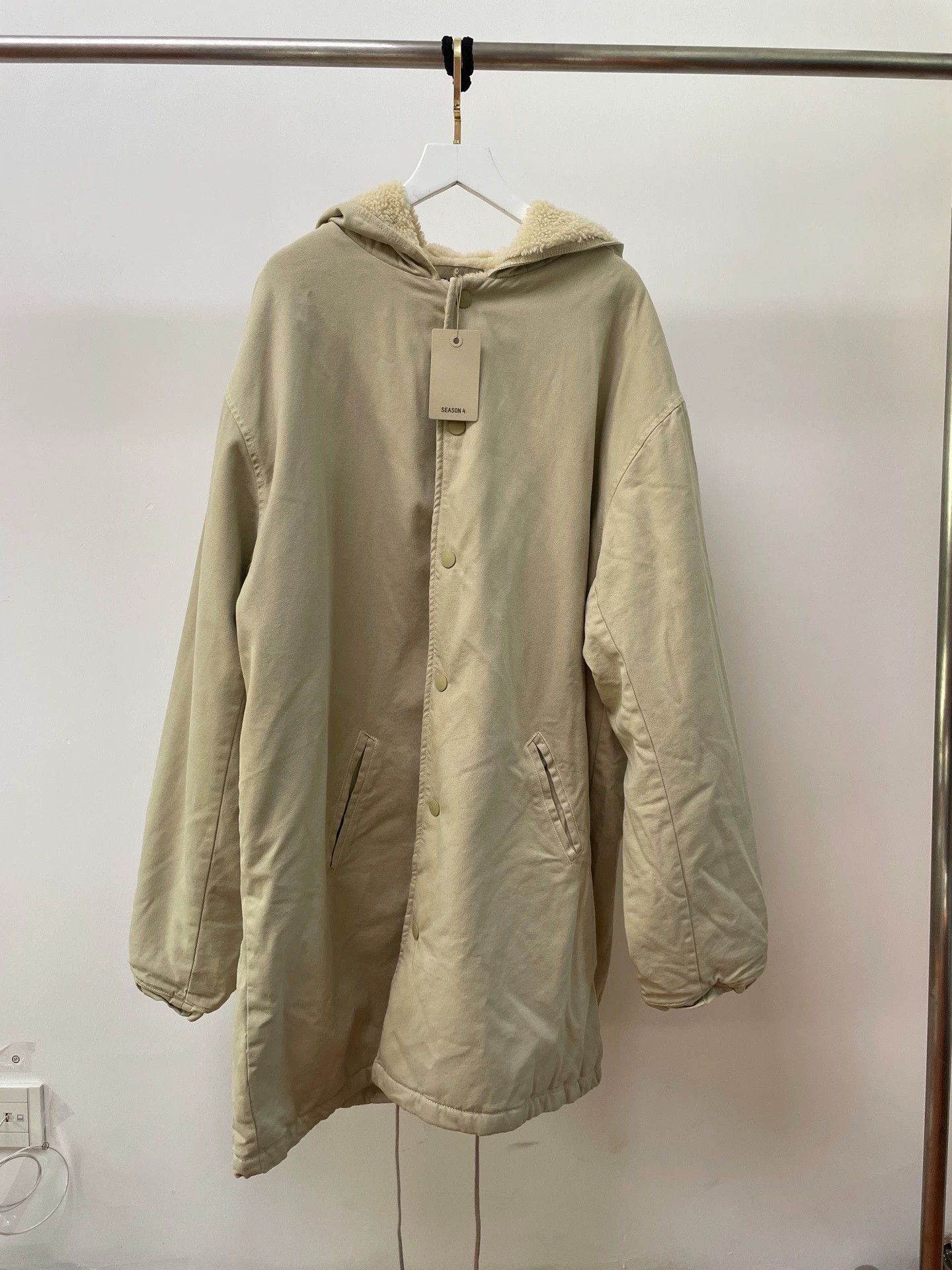 Yeezy Yeezy S4 Lamb Fleece Washed Hooded Jacket Size M Size US M / EU 48-50 / 2 - 1 Thumbnail