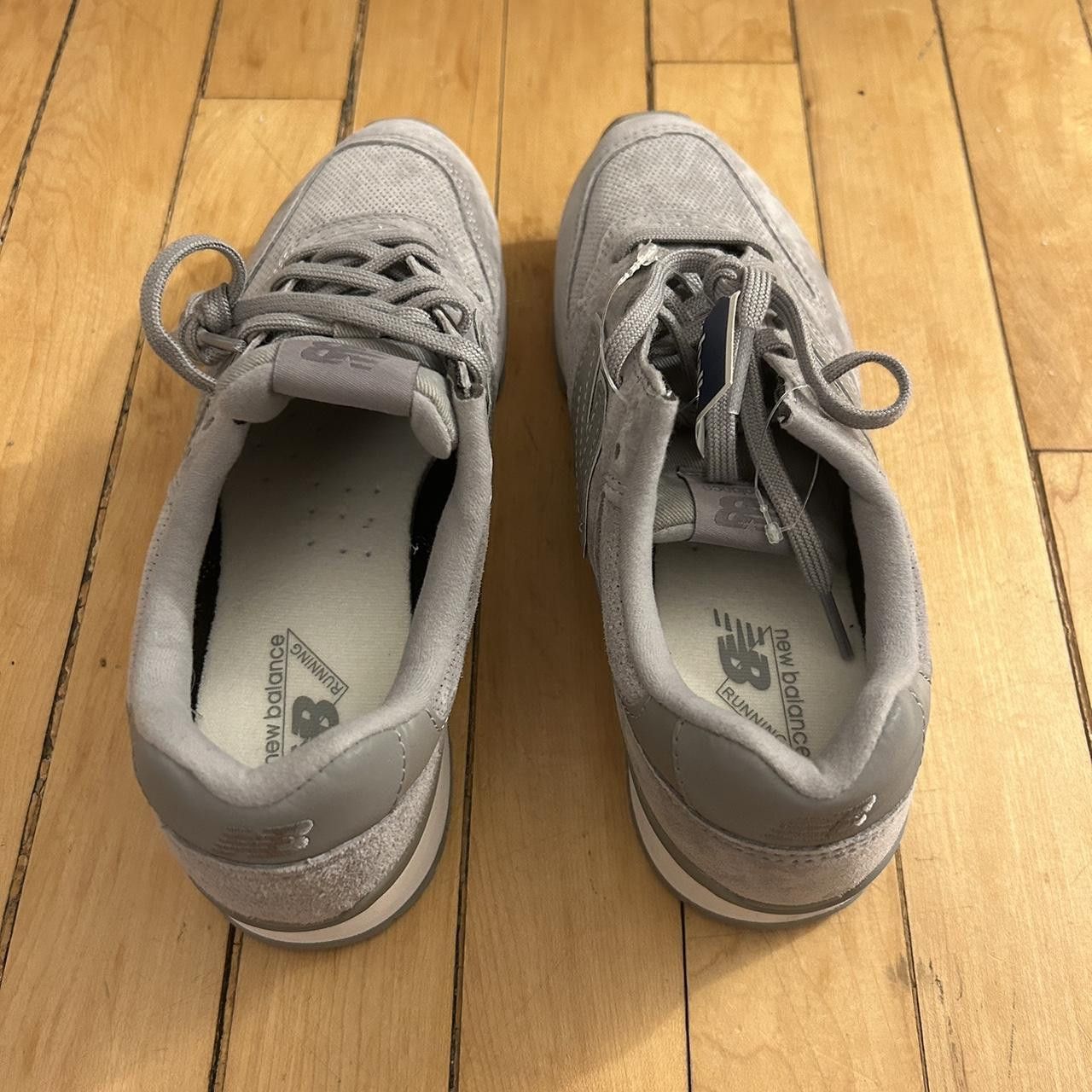 New Balance New Balance 696 Sneakers Gray Size 6.5 Size US 6.5 / EU 39-40 - 3 Thumbnail
