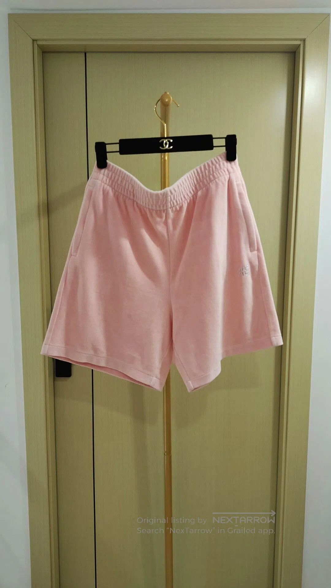 Alexander Wang Pink Velvet Shorts with Logo. Size 26" / US 2 / IT 38 - 1 Thumbnail