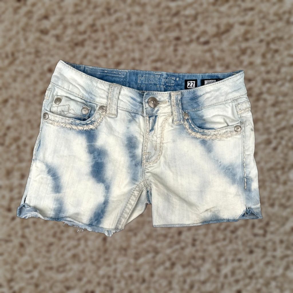 Miss Me Miss Me Bermuda Shorts Womens 27 Blue Denim Distressed Cutoff Contrast Embroidered Button 5-Pocket Design Size 27" / US 4 / IT 40 - 1 Thumbnail