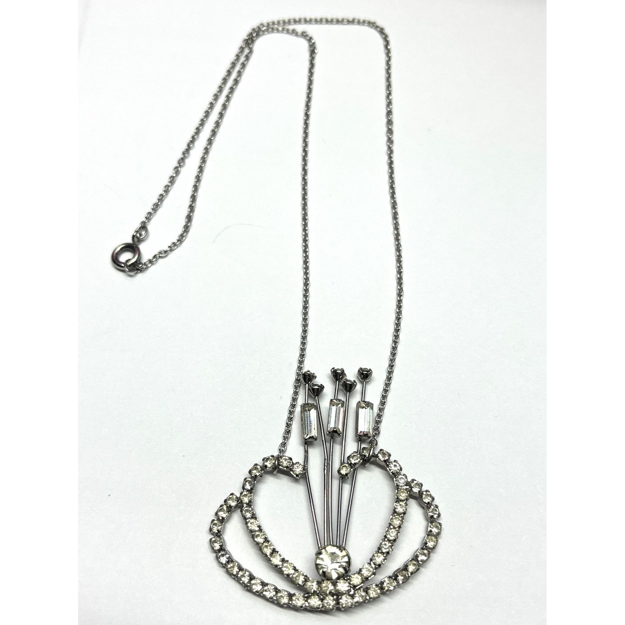 Vintage Rhinestone Pendant Necklace