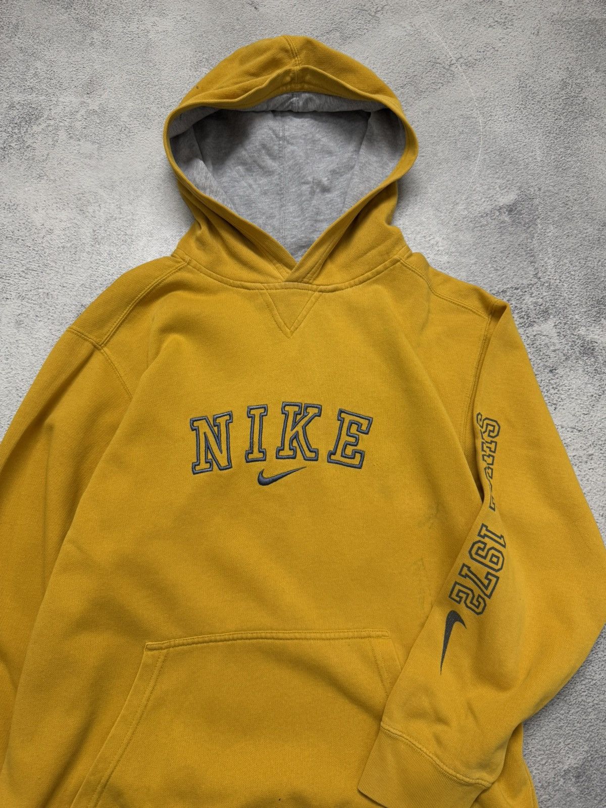 Nike Vintage Y2K Nike Big Swoosh Hoodie 00’s Size US XS / EU 42 / 0 - 3 Thumbnail