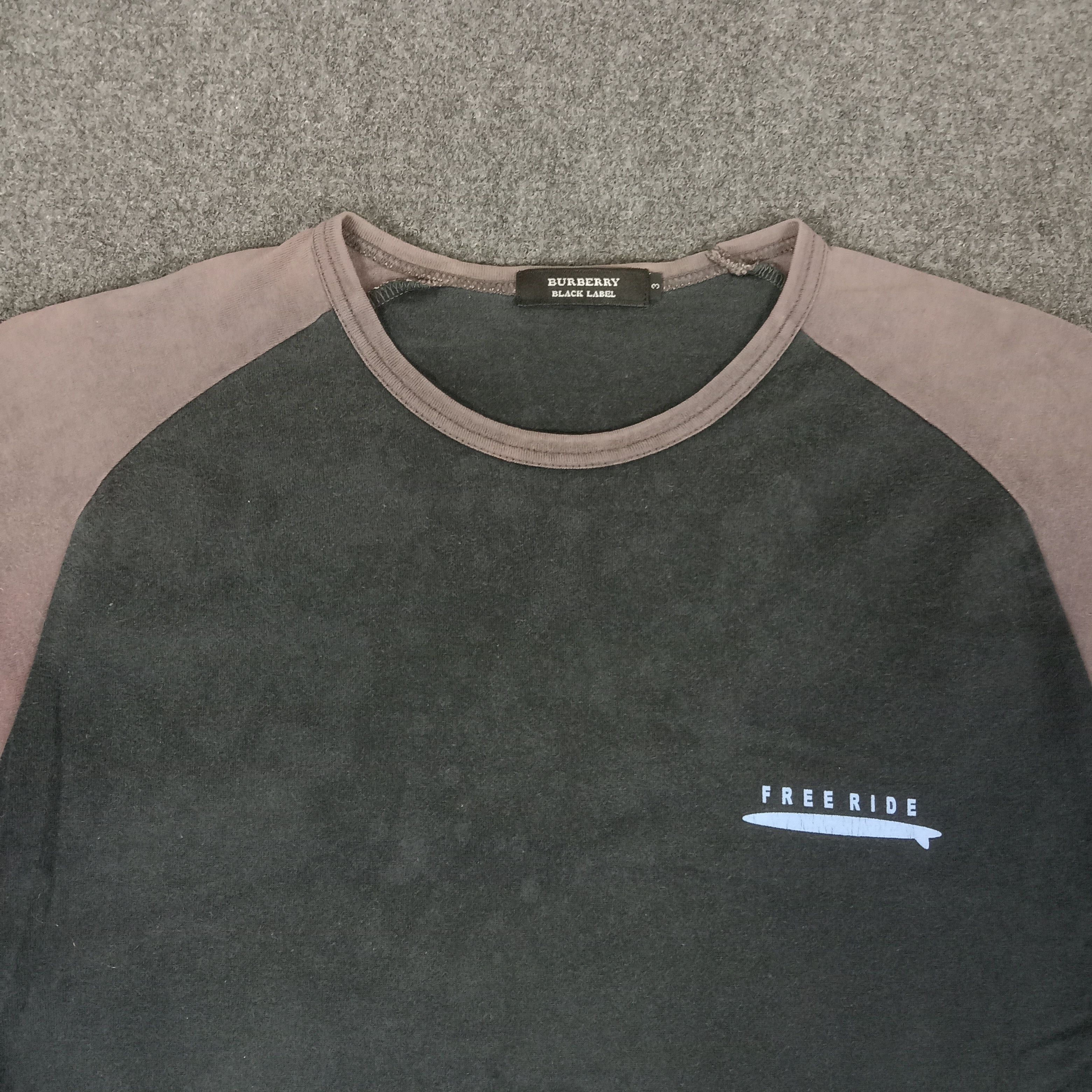 Burberry × Vintage Burberry Black Label 2007 Surfing Style Tshirt Size US M / EU 48-50 / 2 - 5 Thumbnail