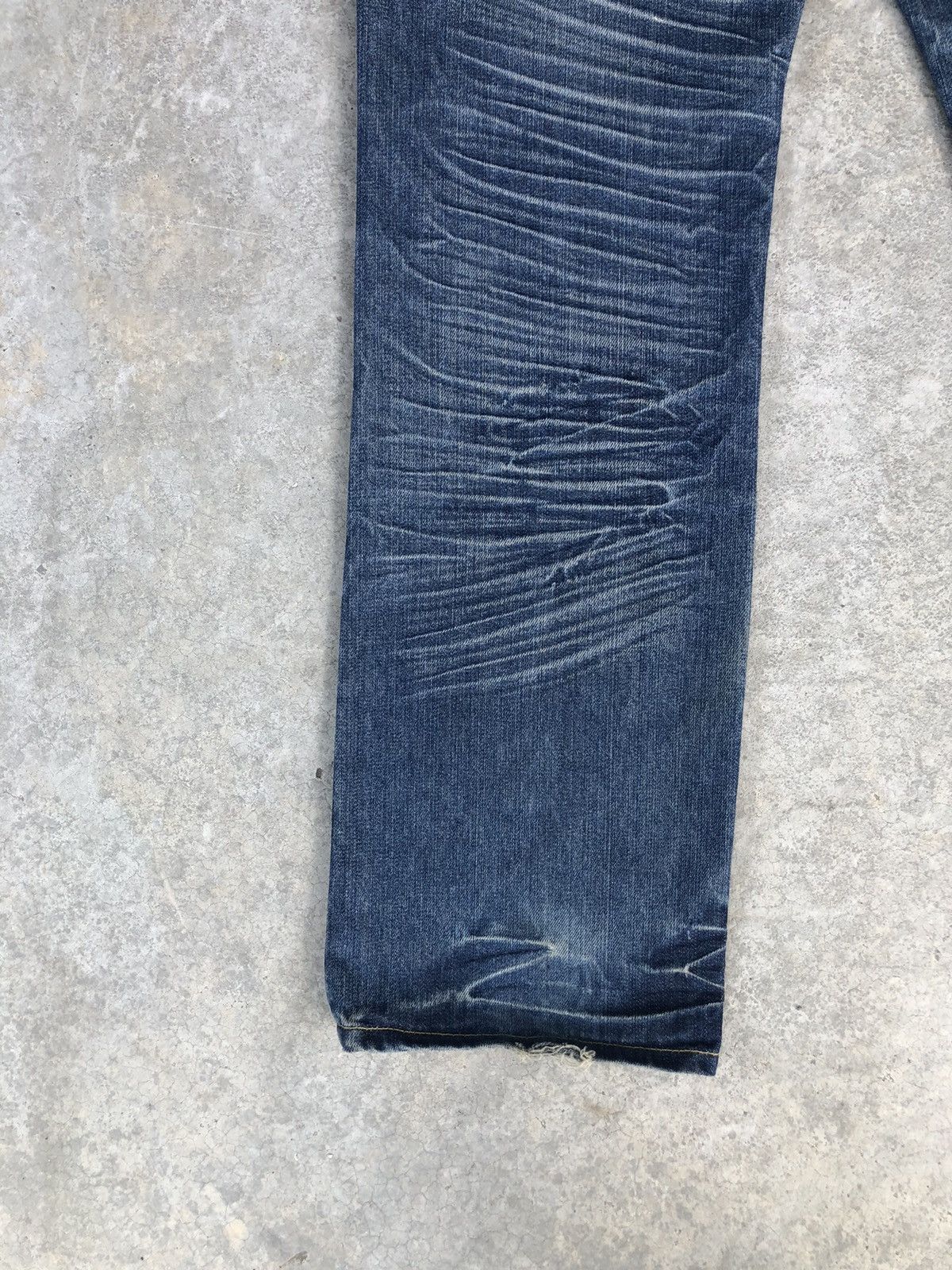 Robins Jeans Vintage Robin’s Embroidered Logo Distressed Jeans Size US 32 / EU 48 - 11 Thumbnail
