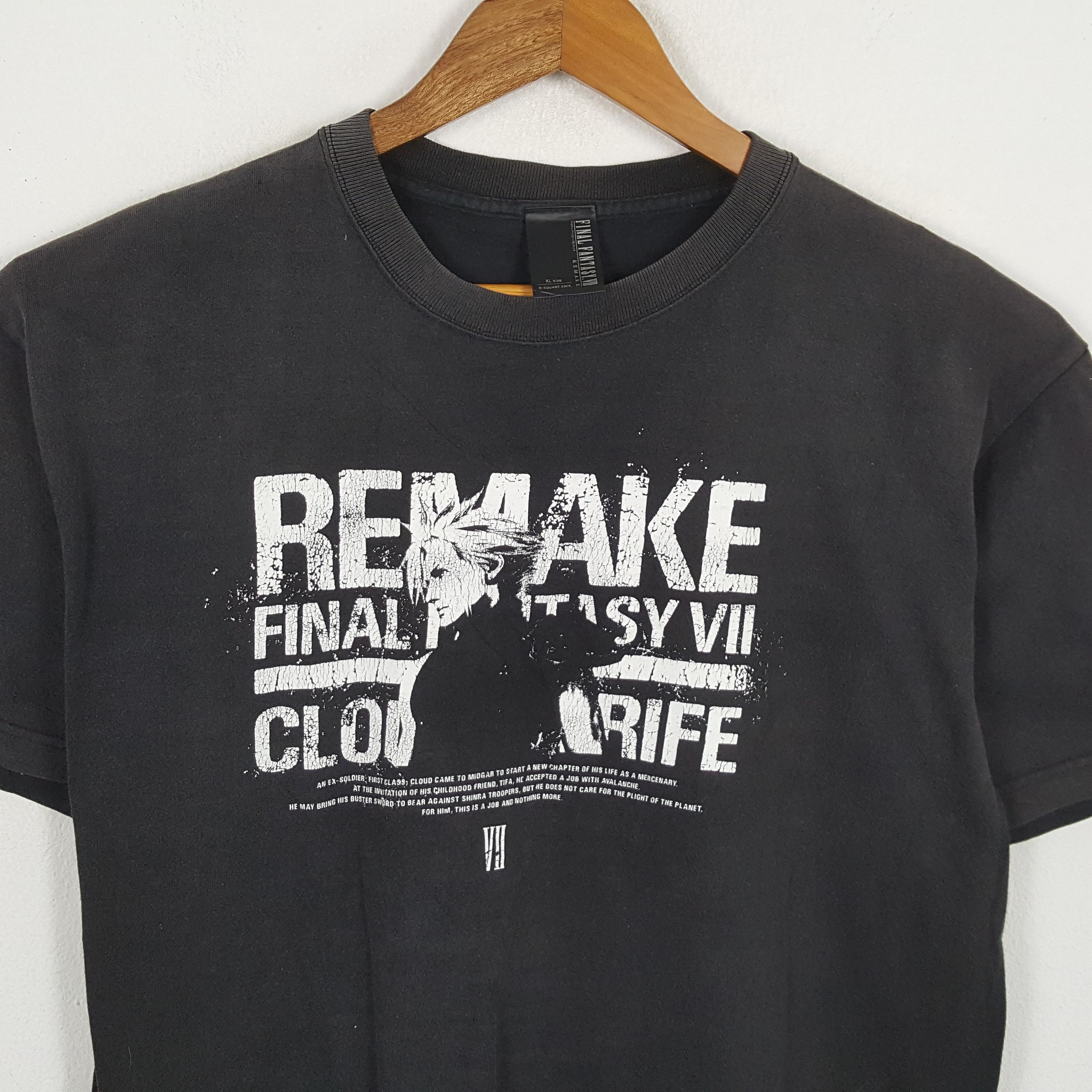 Playstation × The Game Vintage FINAL FANTASY VII Japanese Movie Game T-Shirts Size US XL / EU 56 / 4 - 2 Thumbnail