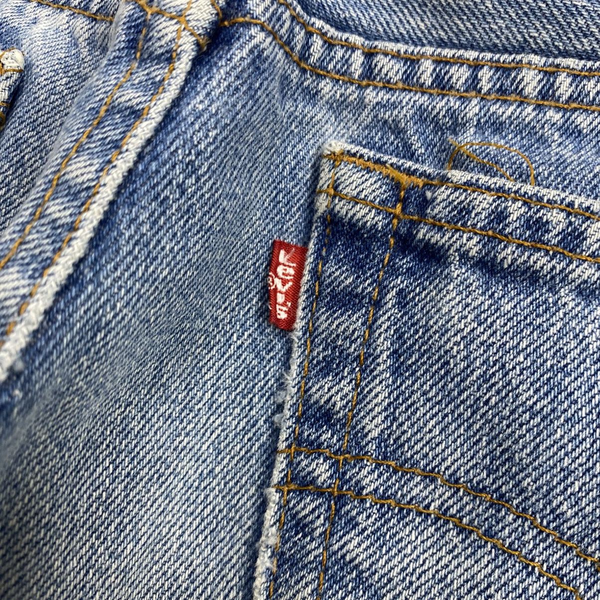 Levi's Vintage Clothing 🇺🇸1990s Vintage Levis 501 USA 30x33 #501 Blue Jeans Size US 29 - 16 Thumbnail