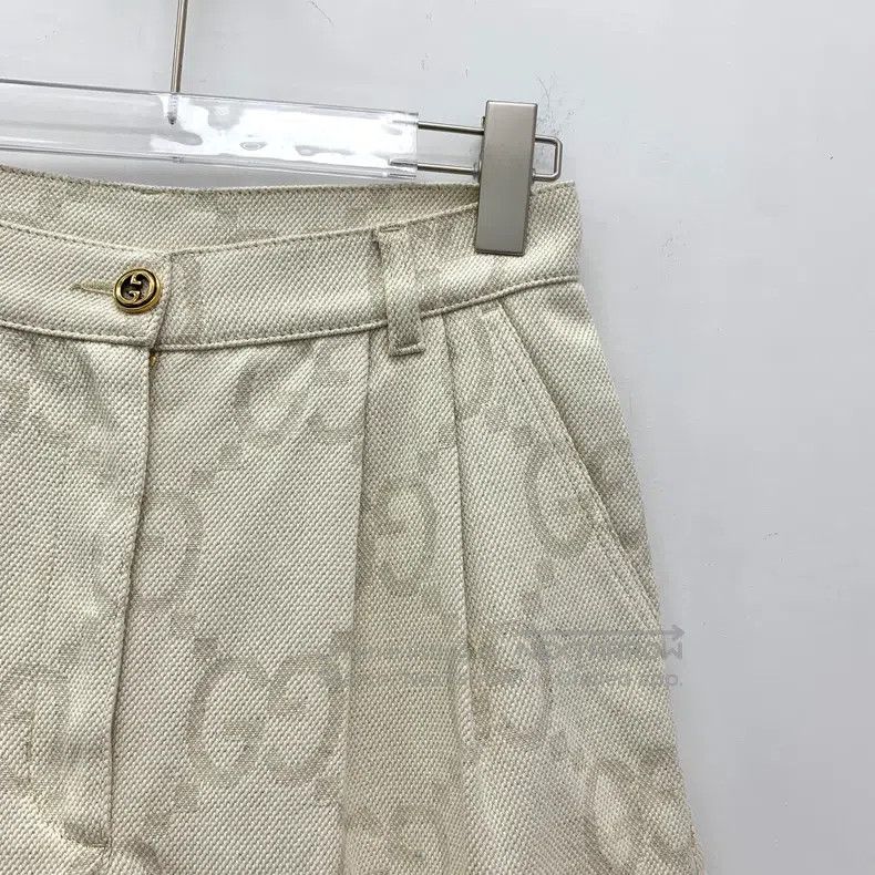 Gucci Gucci Beige cotton logo jacquard full print casual shorts Size 26" / US 2 / IT 38 - 3 Thumbnail