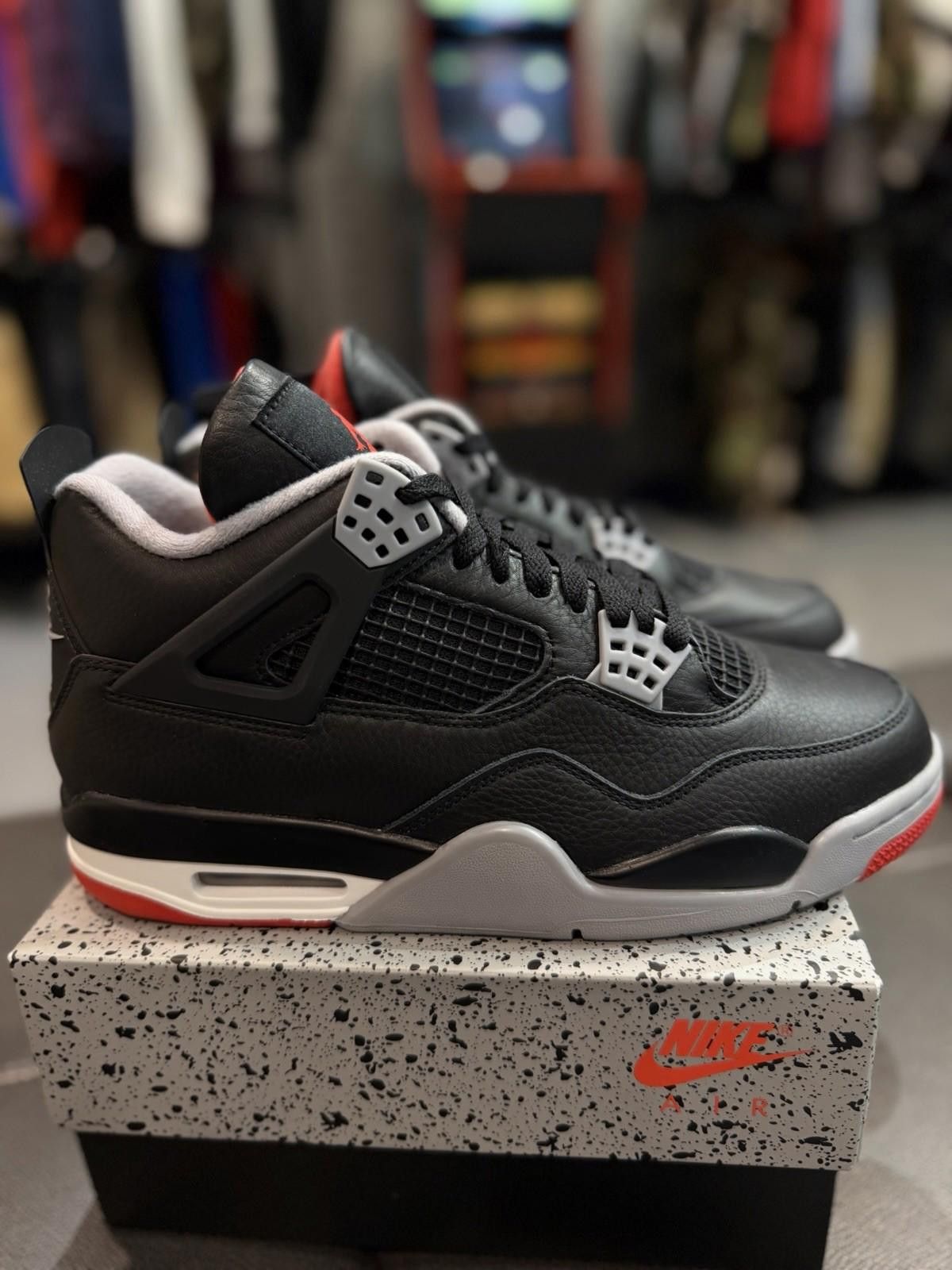 Jordan Brand Size 9 - Air Jordan 4 Men's Retro Bred Reimagined 2024 Size US 9 / EU 42 - 12 Thumbnail